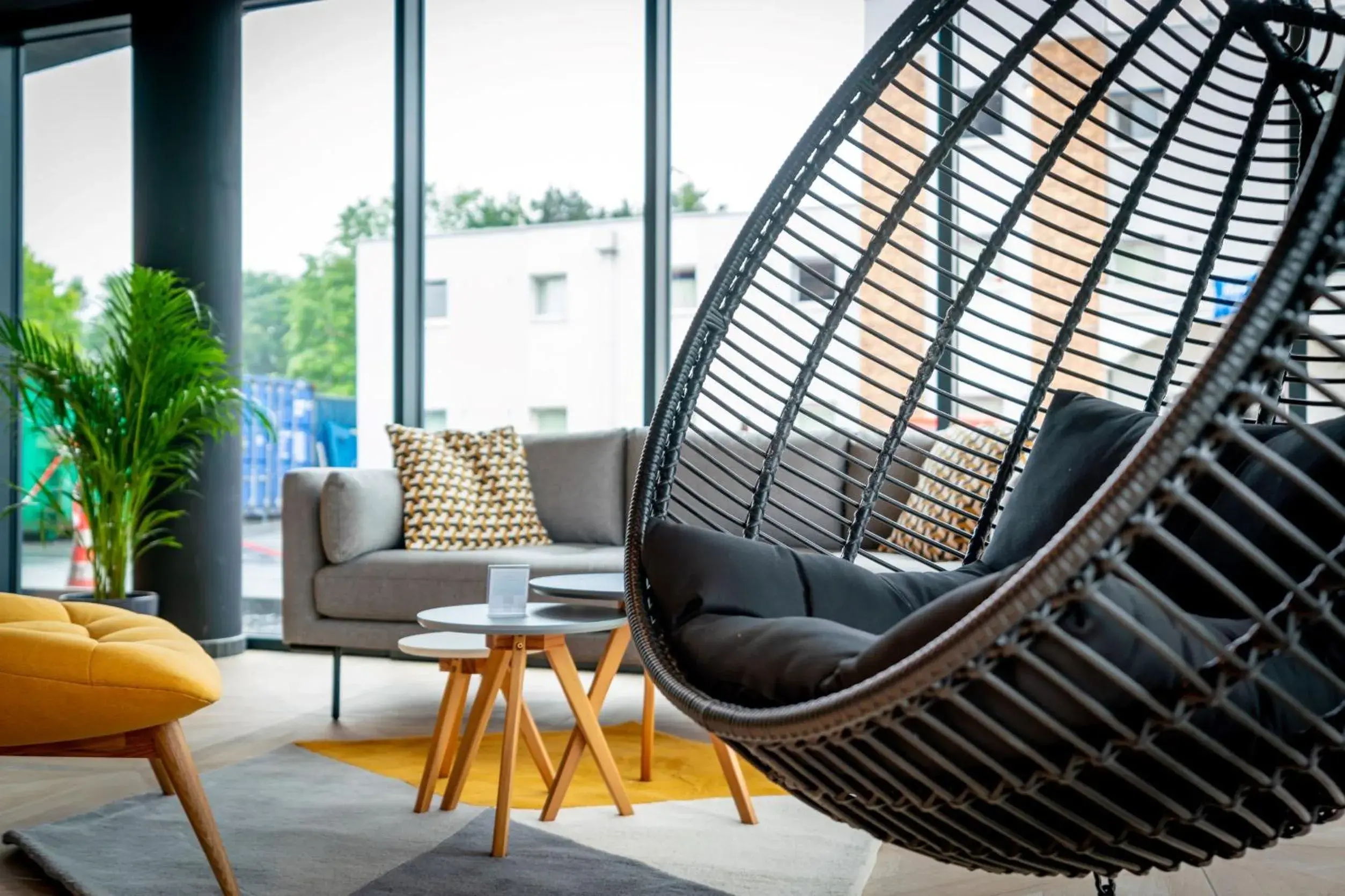 Living room, Seating Area in ibis Styles Valenciennes Petite Foret