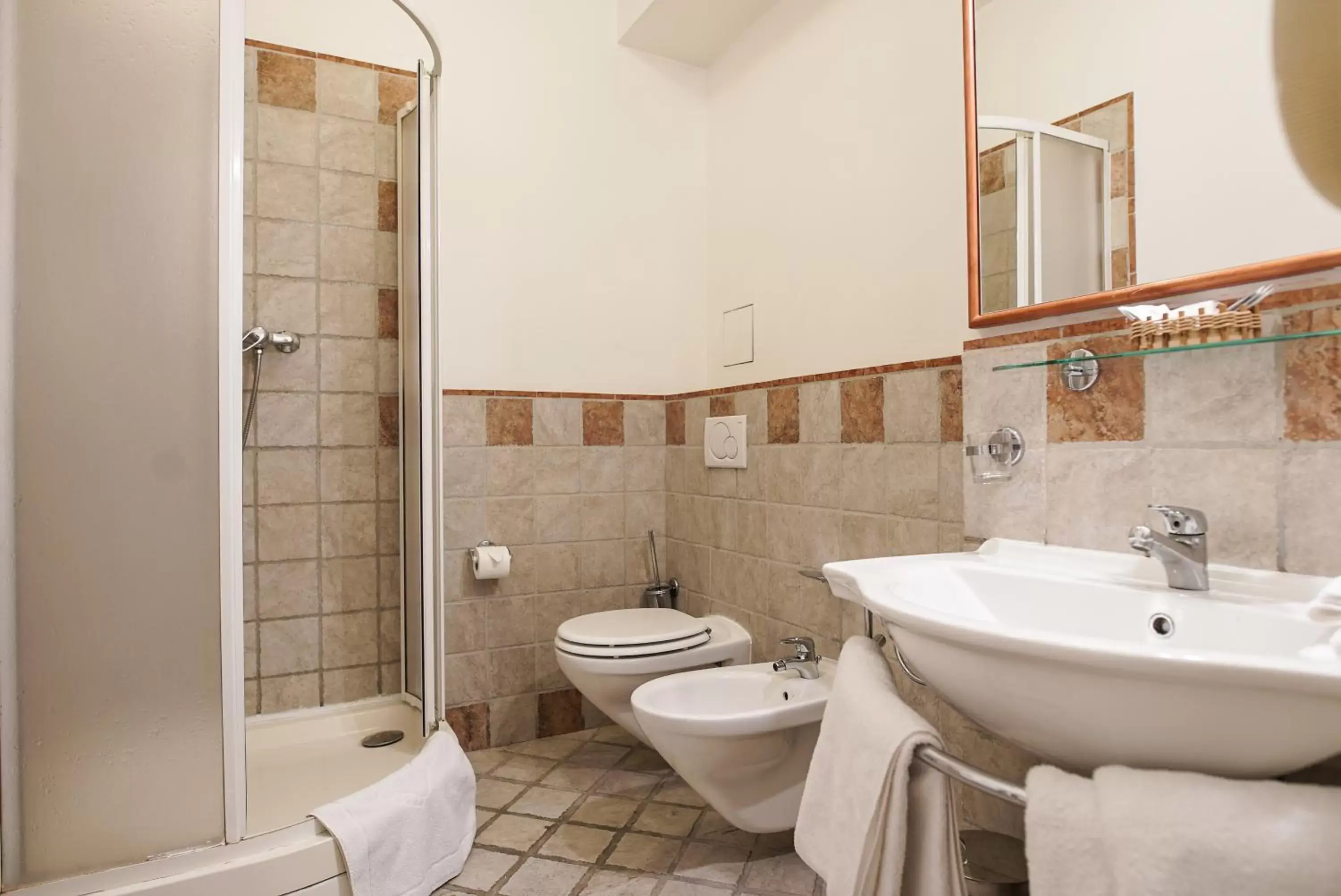 Toilet, Bathroom in Hotel Tivoli Prague