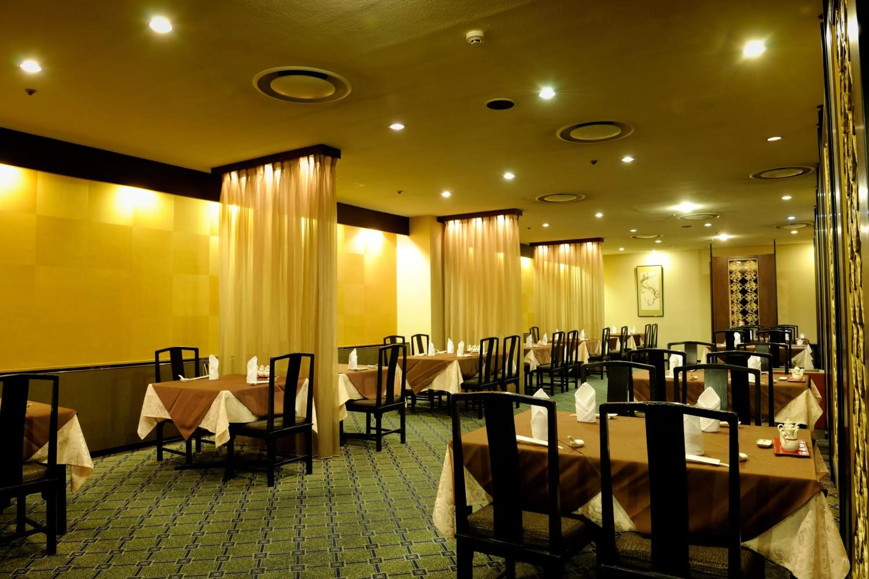 Restaurant/places to eat in Hotel Okura Niigata