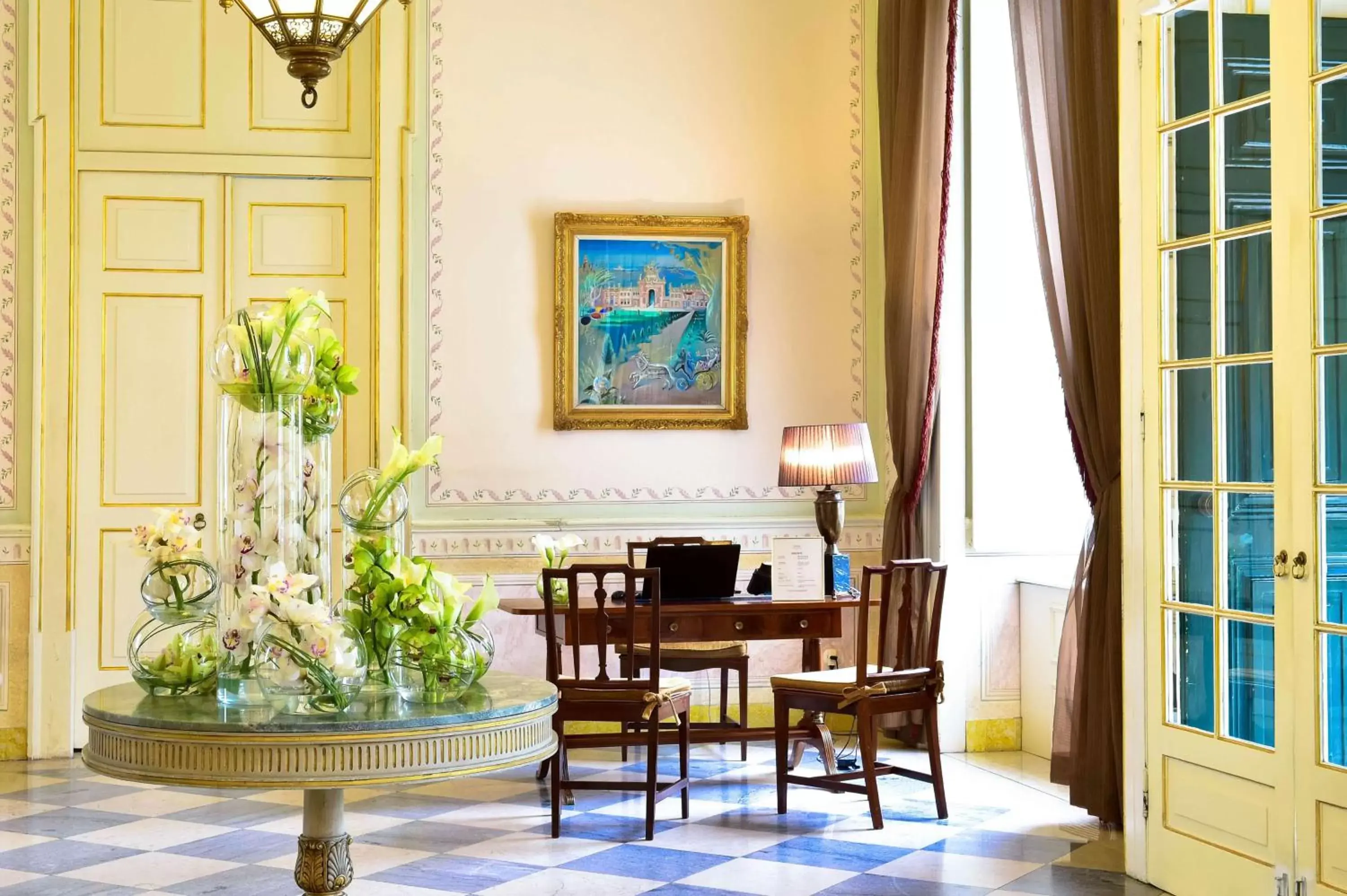 Lobby or reception in Tivoli Palácio de Seteais Sintra Hotel - The Leading Hotels of the World