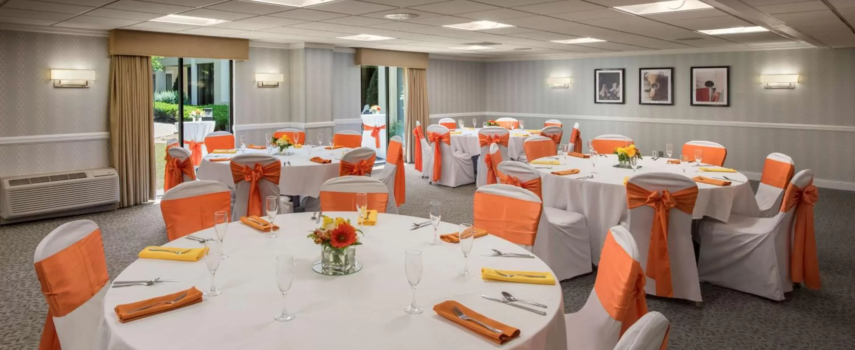 Meeting/conference room, Banquet Facilities in DoubleTree by Hilton Hotel Chicago Wood Dale - Elk Grove