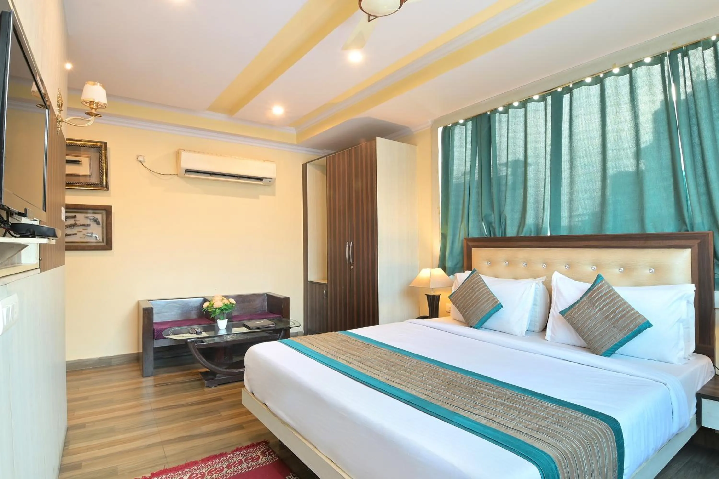 Suite in Hotel Castle Blue New Delhi Near IGI Airport