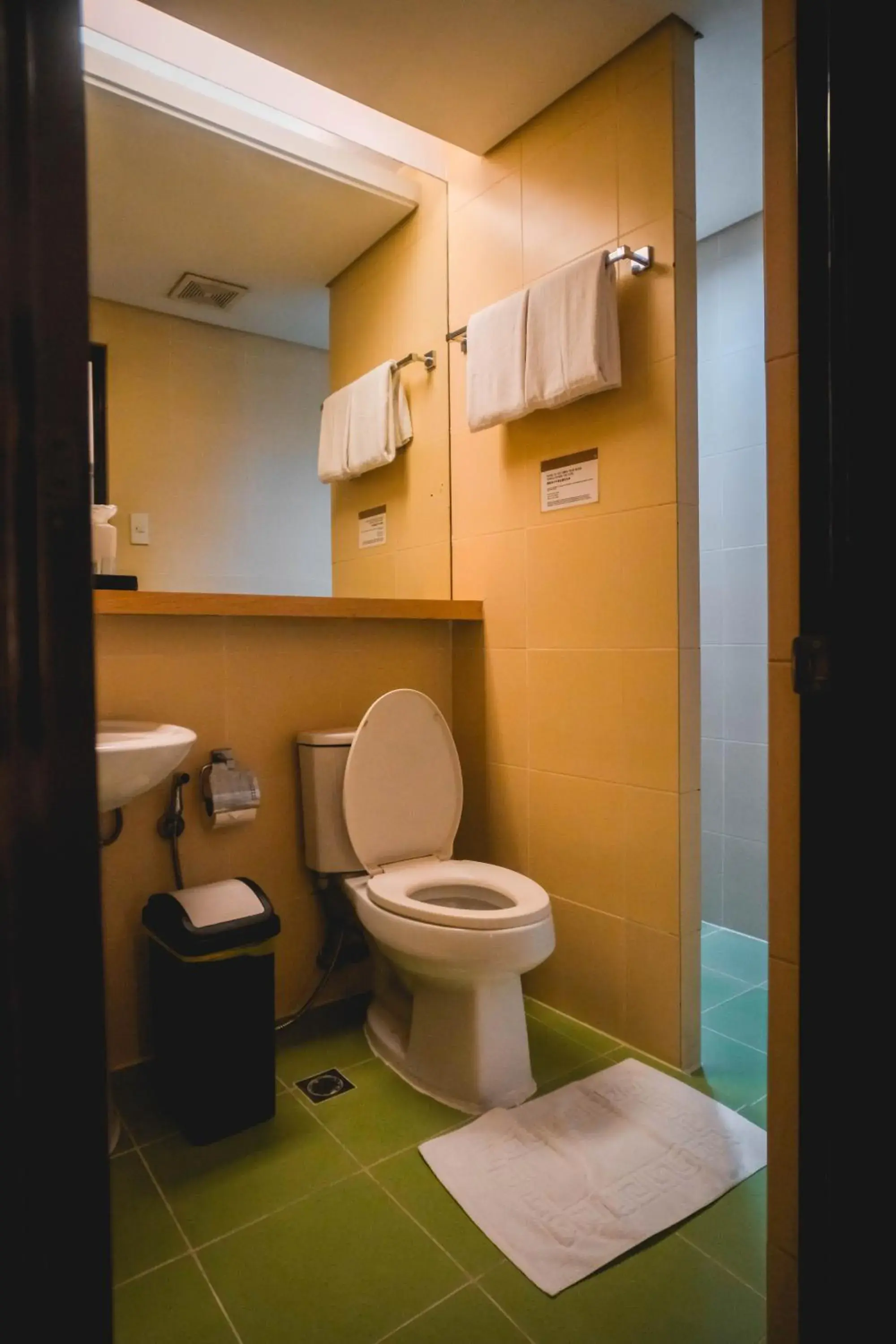 Toilet, Bathroom in Manila Grand Opera Hotel