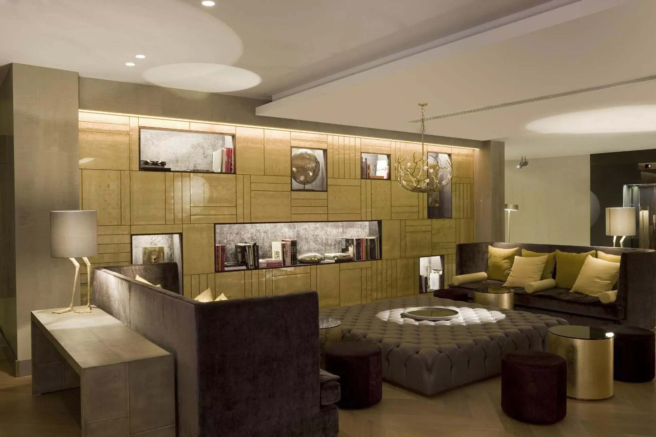 Lobby or reception, Lounge/Bar in Rosa Grand Milano - Starhotels Collezione