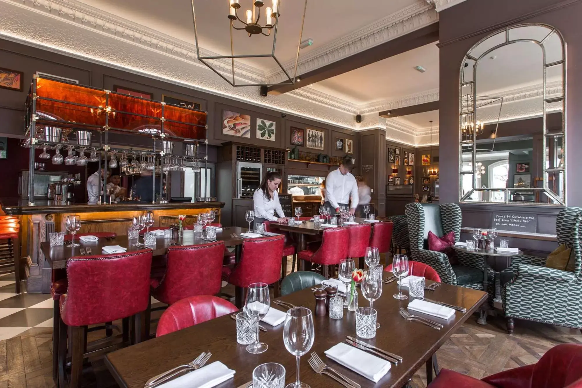 Restaurant/places to eat in The Park Hotel Restaurant/places to eat in The Park Hotel