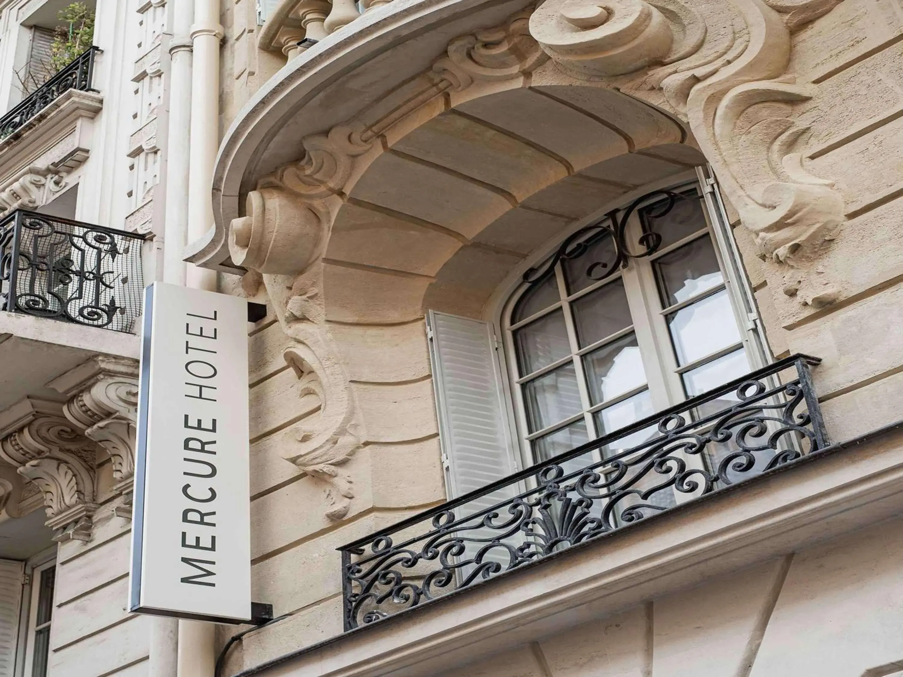 On site, Property Building in Mercure Paris Gare De Lyon Opera Bastille