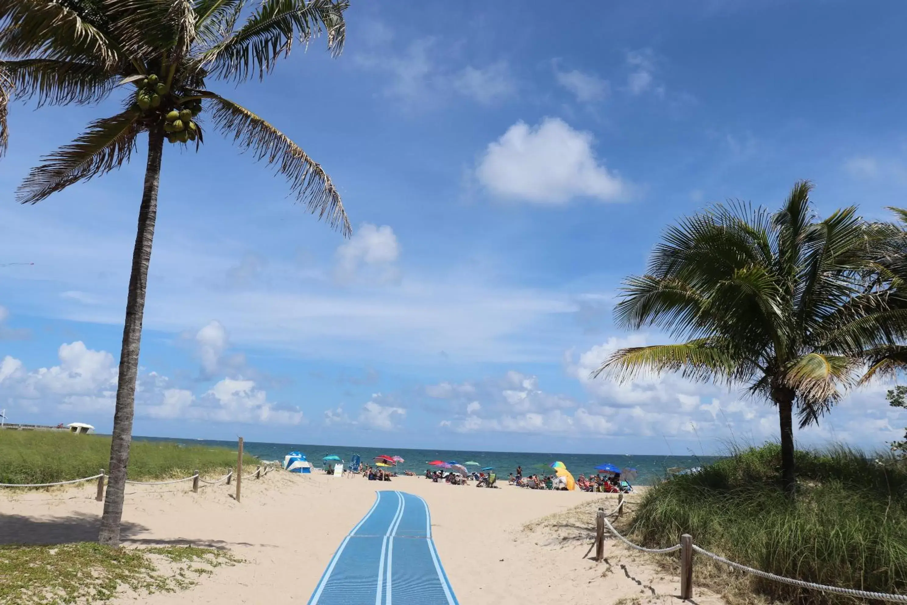 Beach in Ocean Mile Hotel