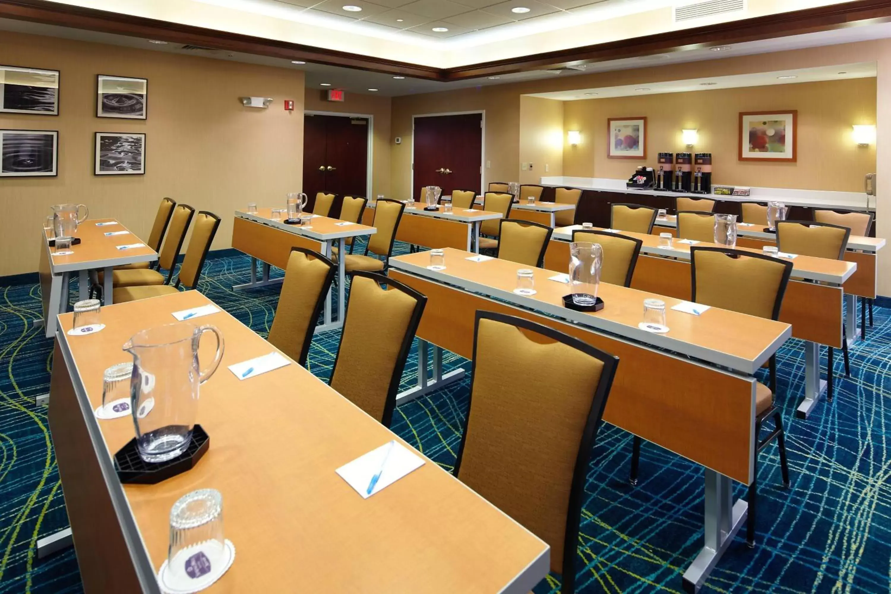 Meeting/conference room in SpringHill Suites by Marriott Pittsburgh Washington