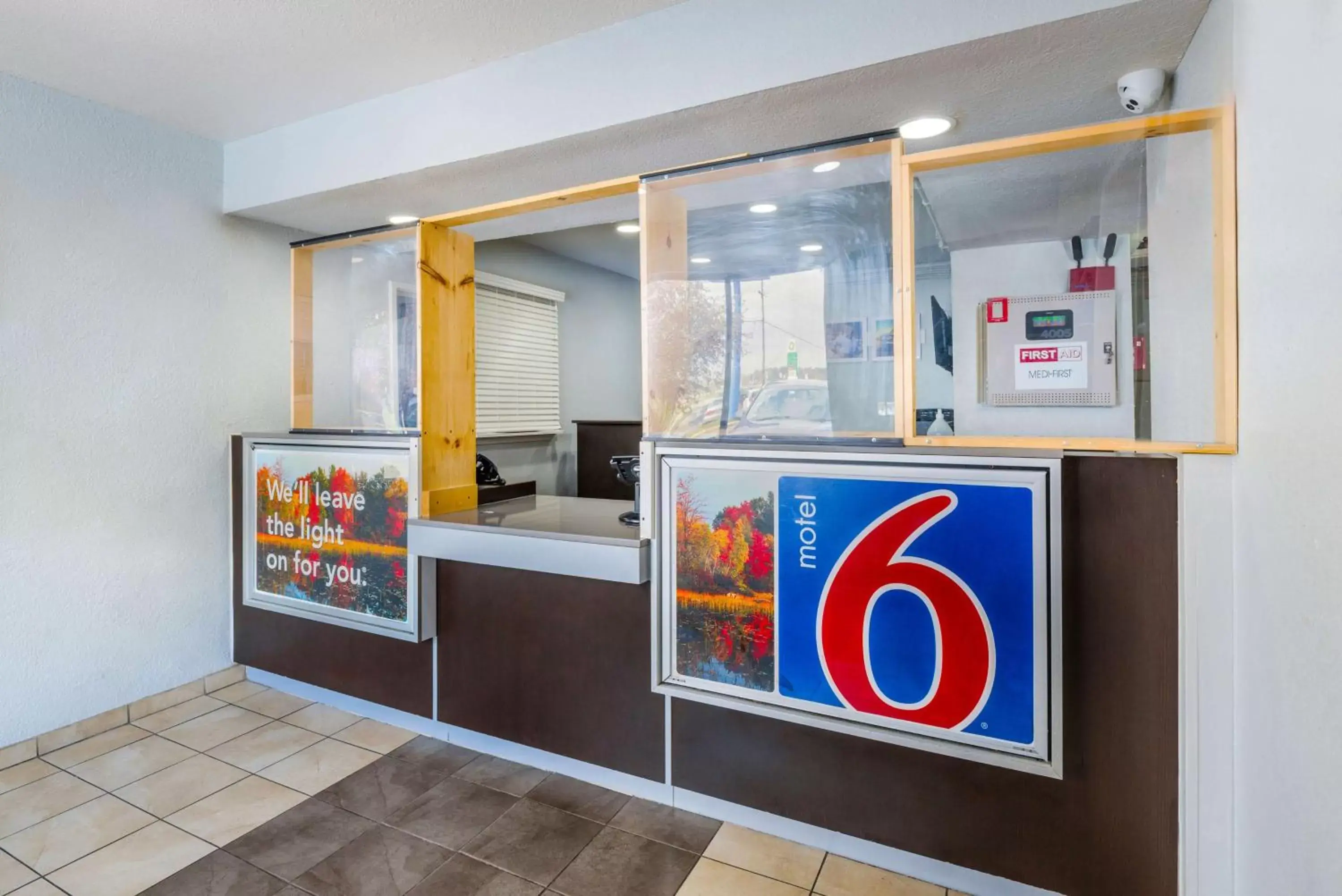 Lobby or reception in Motel 6-Sandston, VA - Richmond, Va