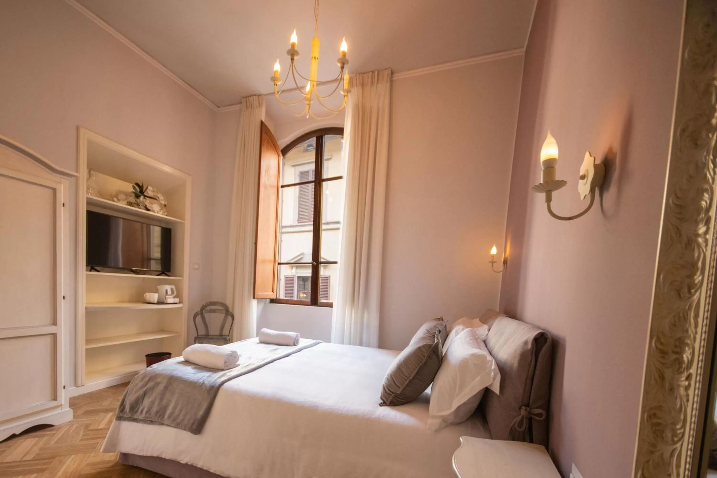 Bed in B&B Dimora Sassetti 6