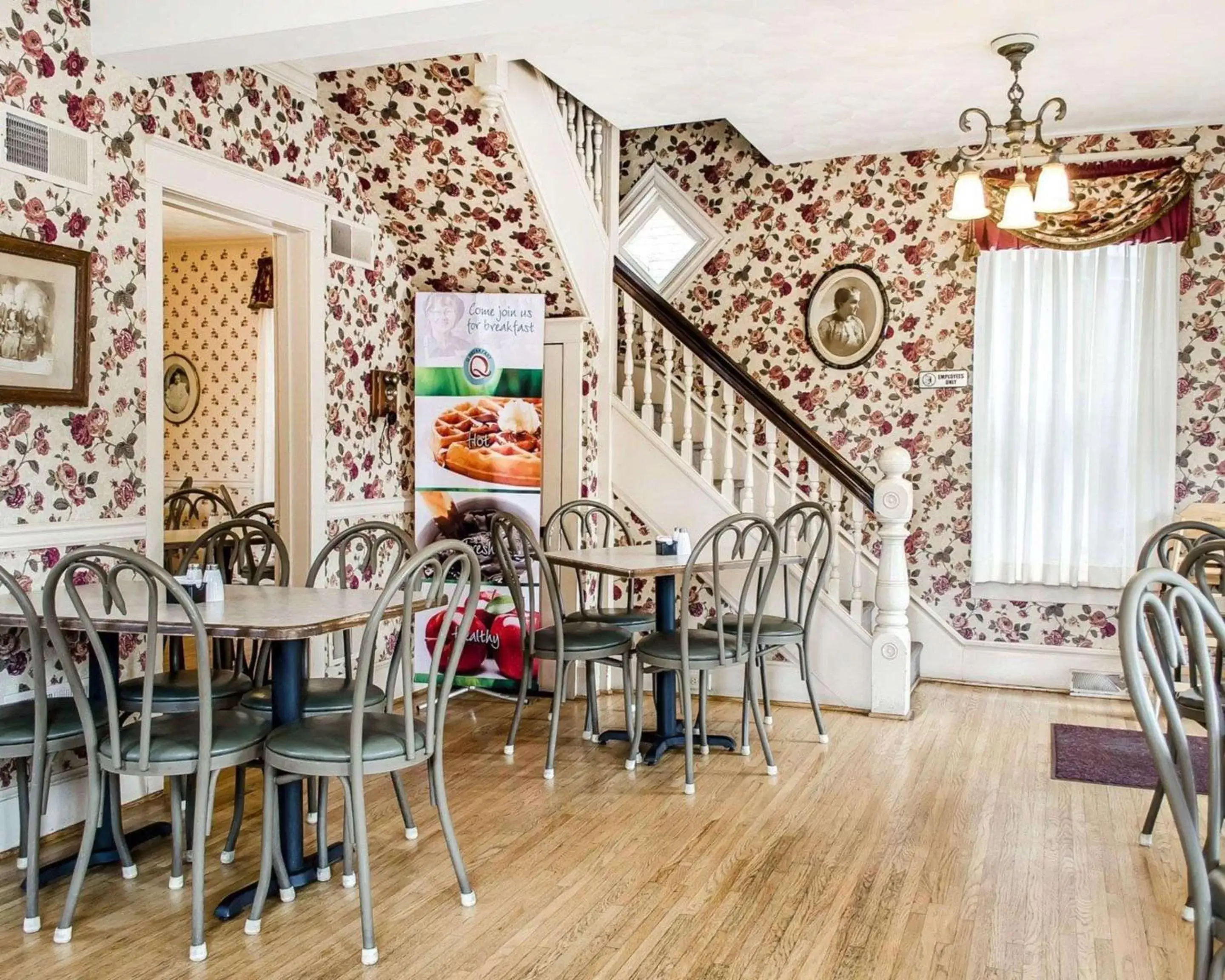 Restaurant/Places to Eat in Quality Inn Gettysburg Battlefield