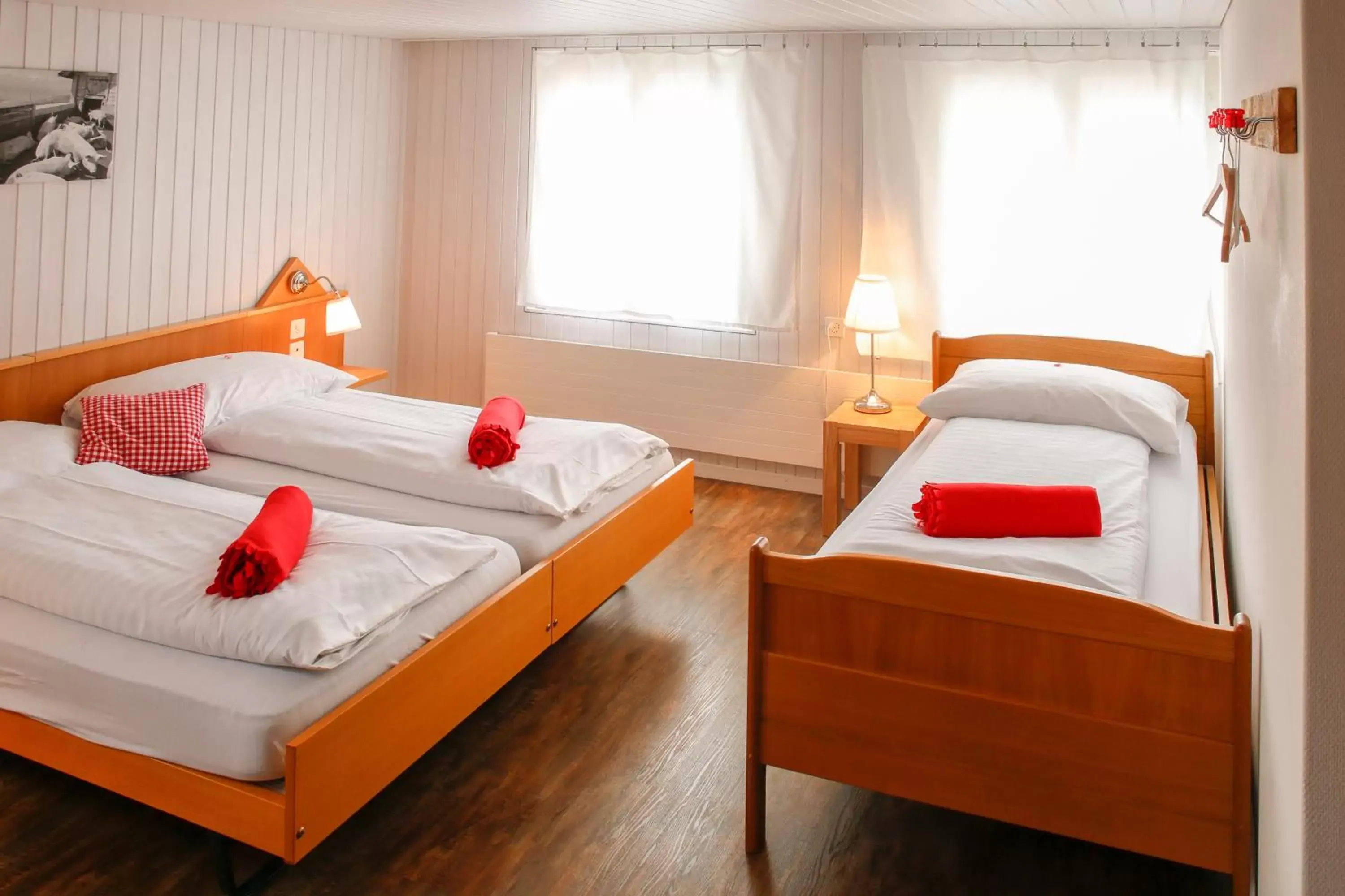 Photo of the whole room, Bed in Landgasthof Schlüssel Alpnach