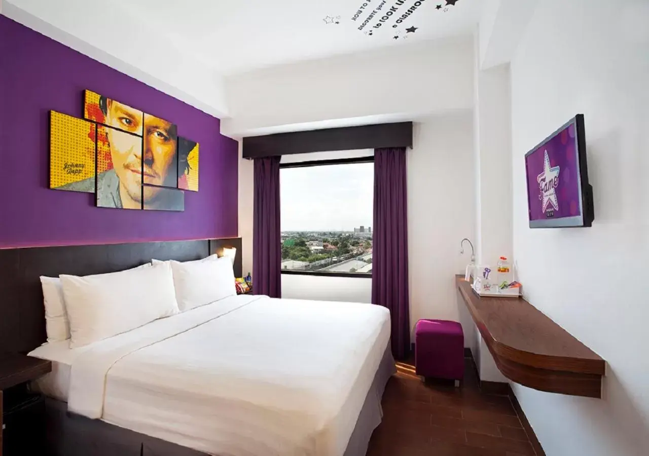 Property building, Bed in Fame Hotel Gading Serpong