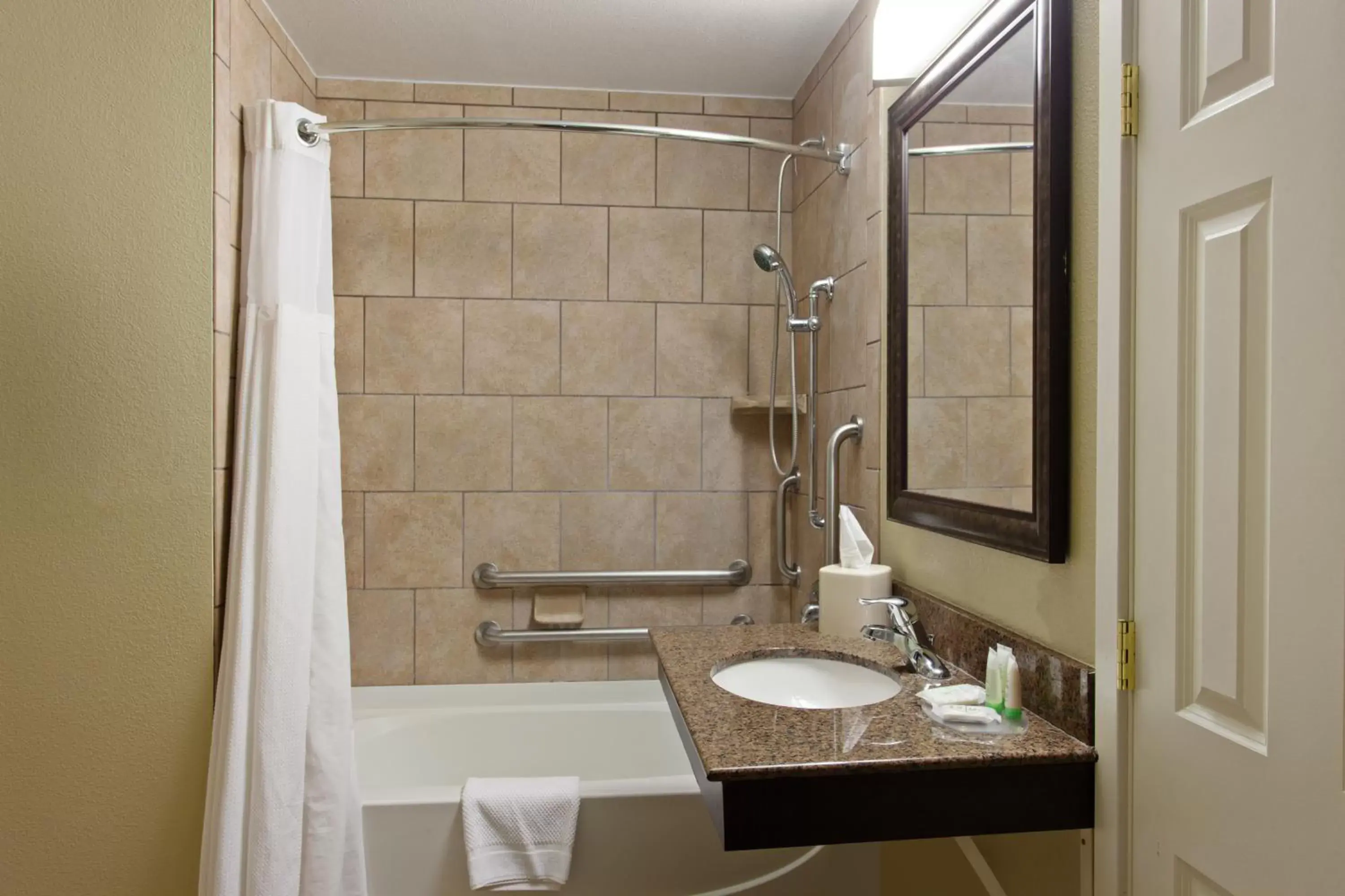 Bathroom in Staybridge Suites Fairfield Napa Valley Area, an IHG Hotel