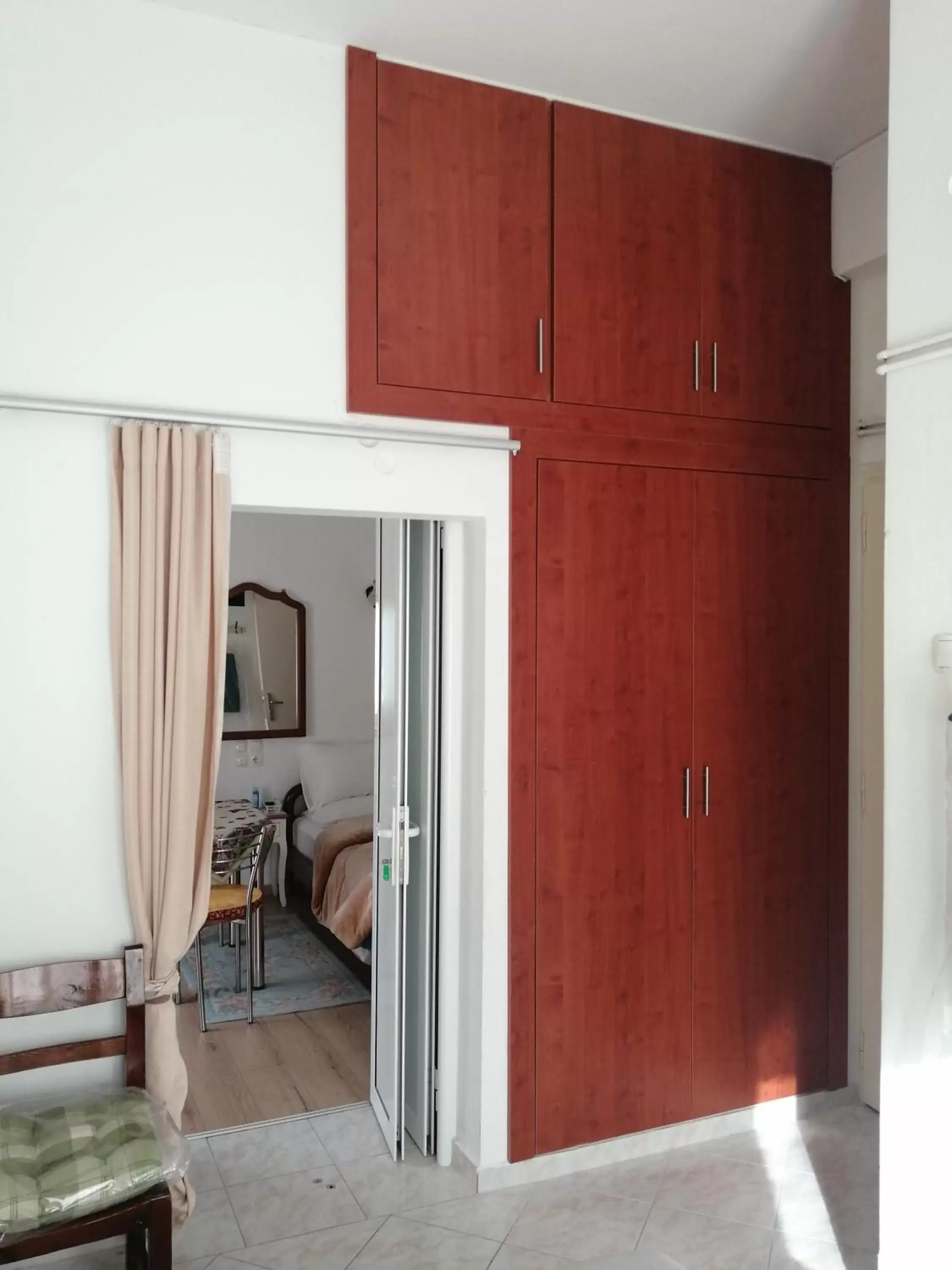 wardrobe in Hotel Fotini