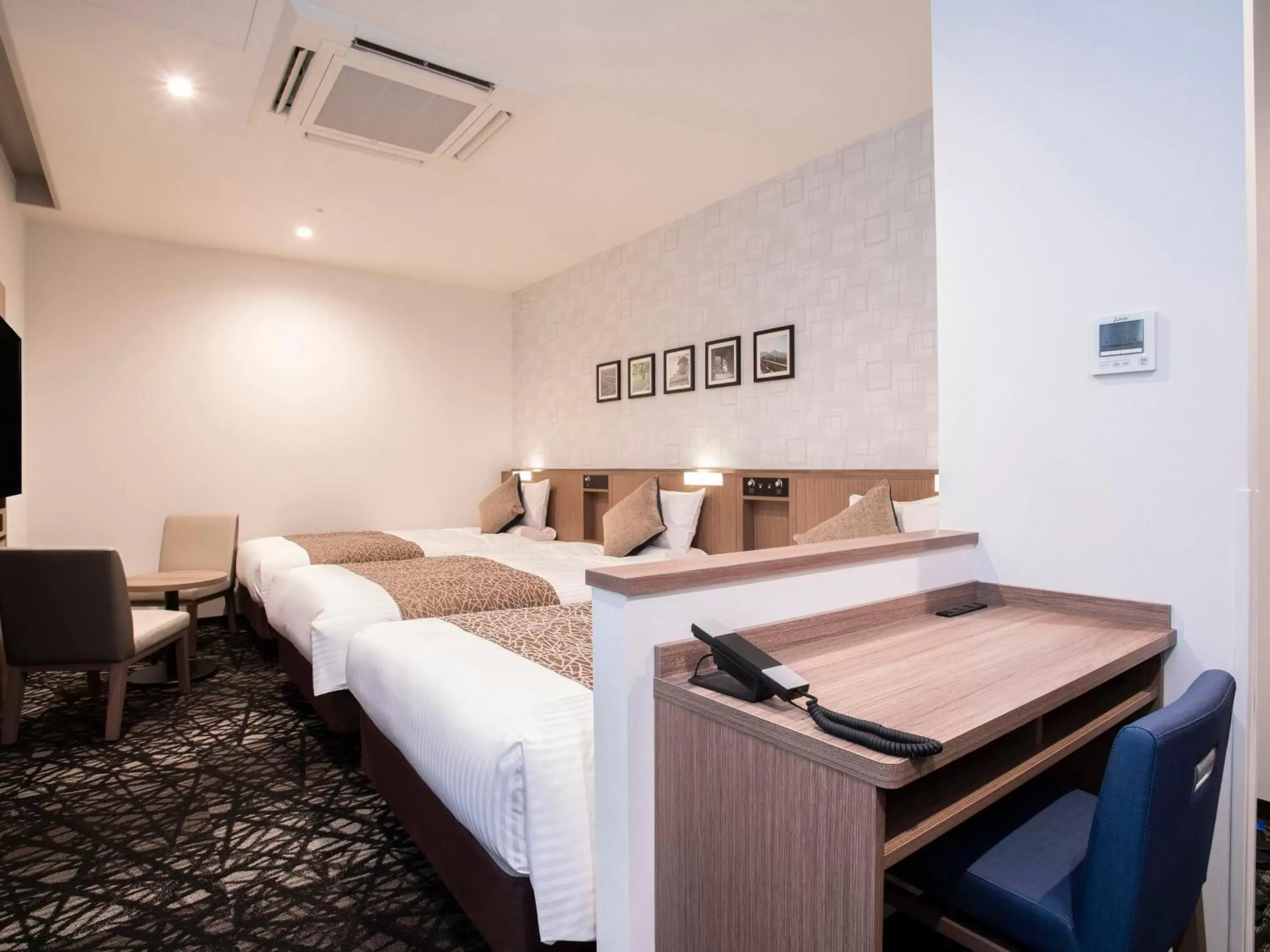 Photo of the whole room, Bed in HOTEL MYSTAYS Aomori Station