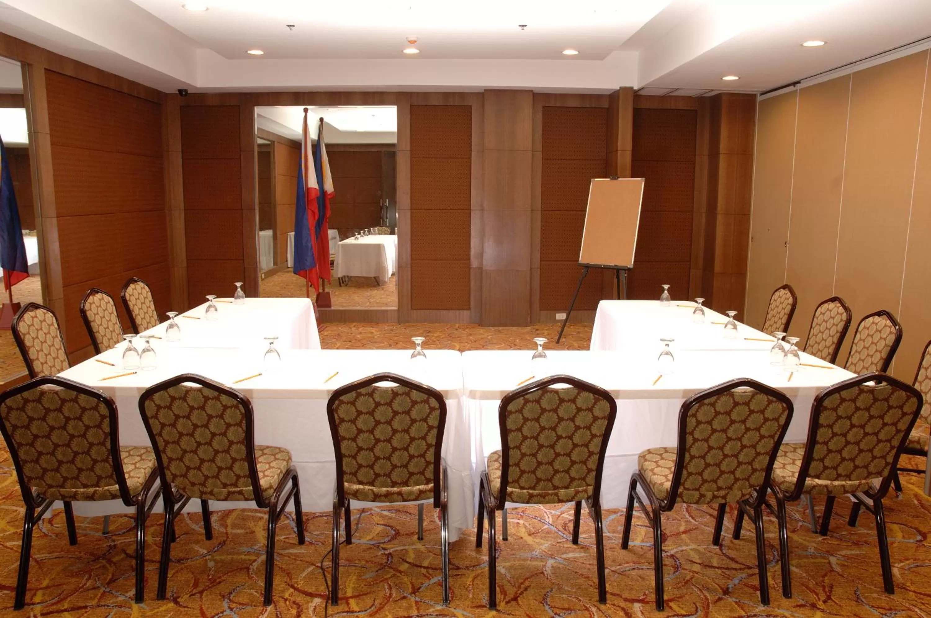 Banquet/Function facilities in Crown Regency Hotel Makati