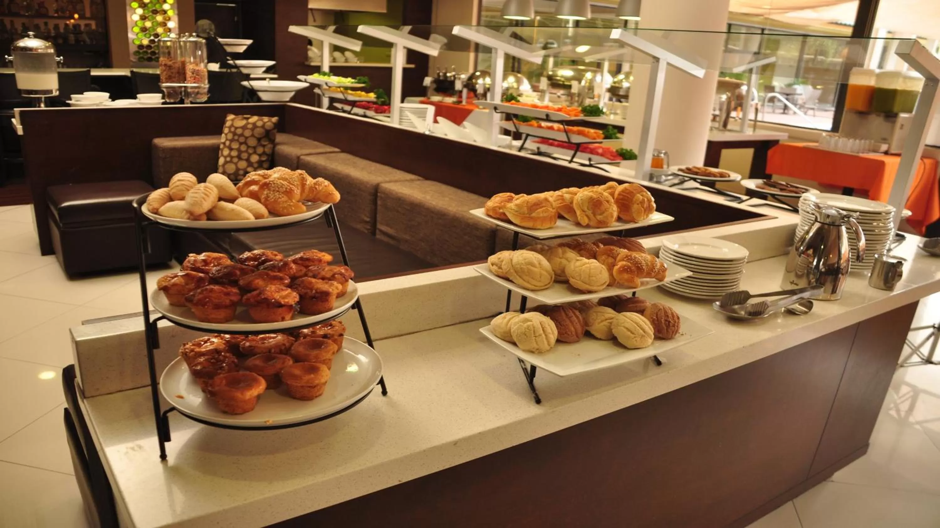 Restaurant/places to eat in Holiday Inn Tijuana Zona Rio by IHG