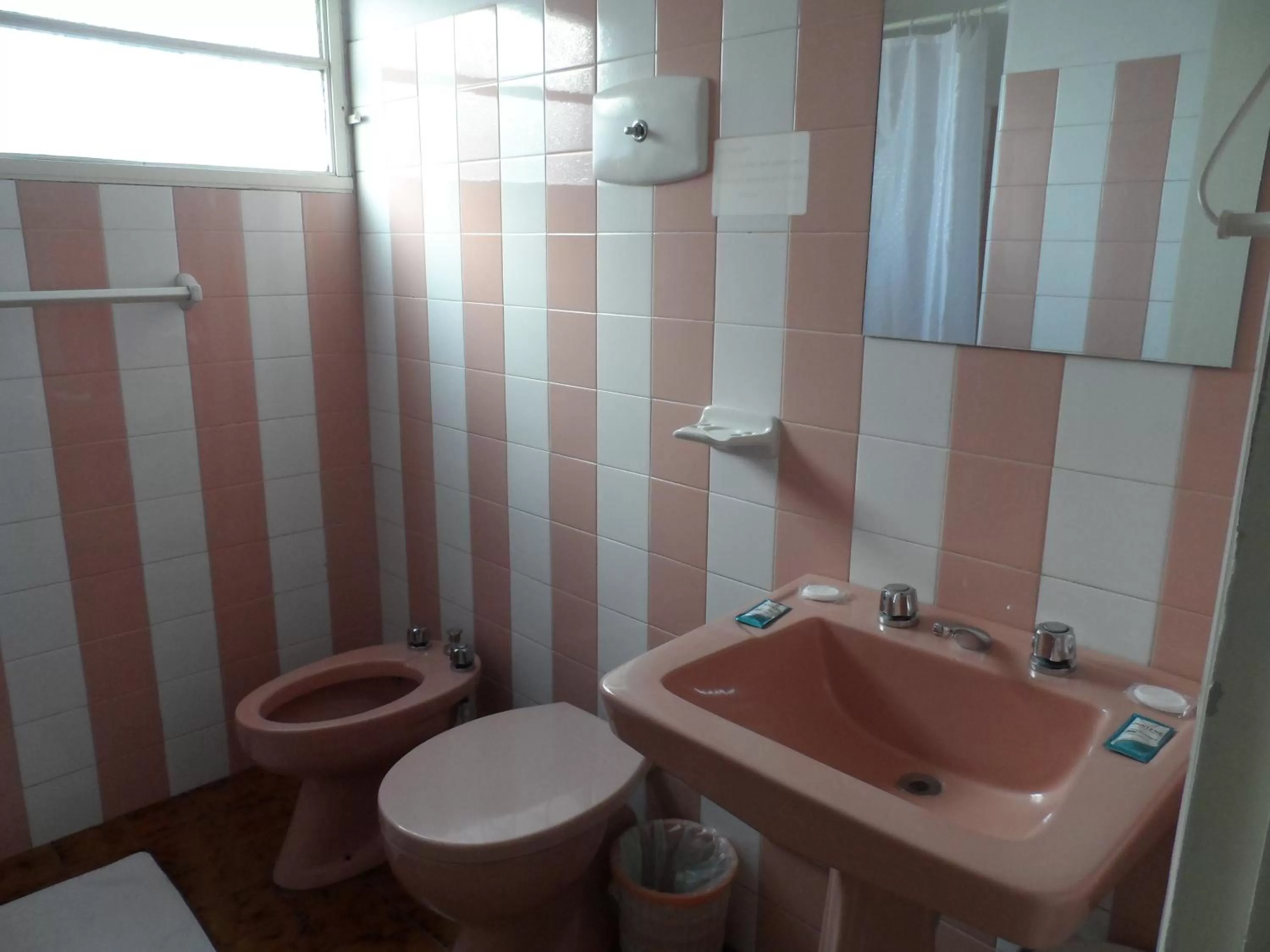 Bathroom in Hotel Minas