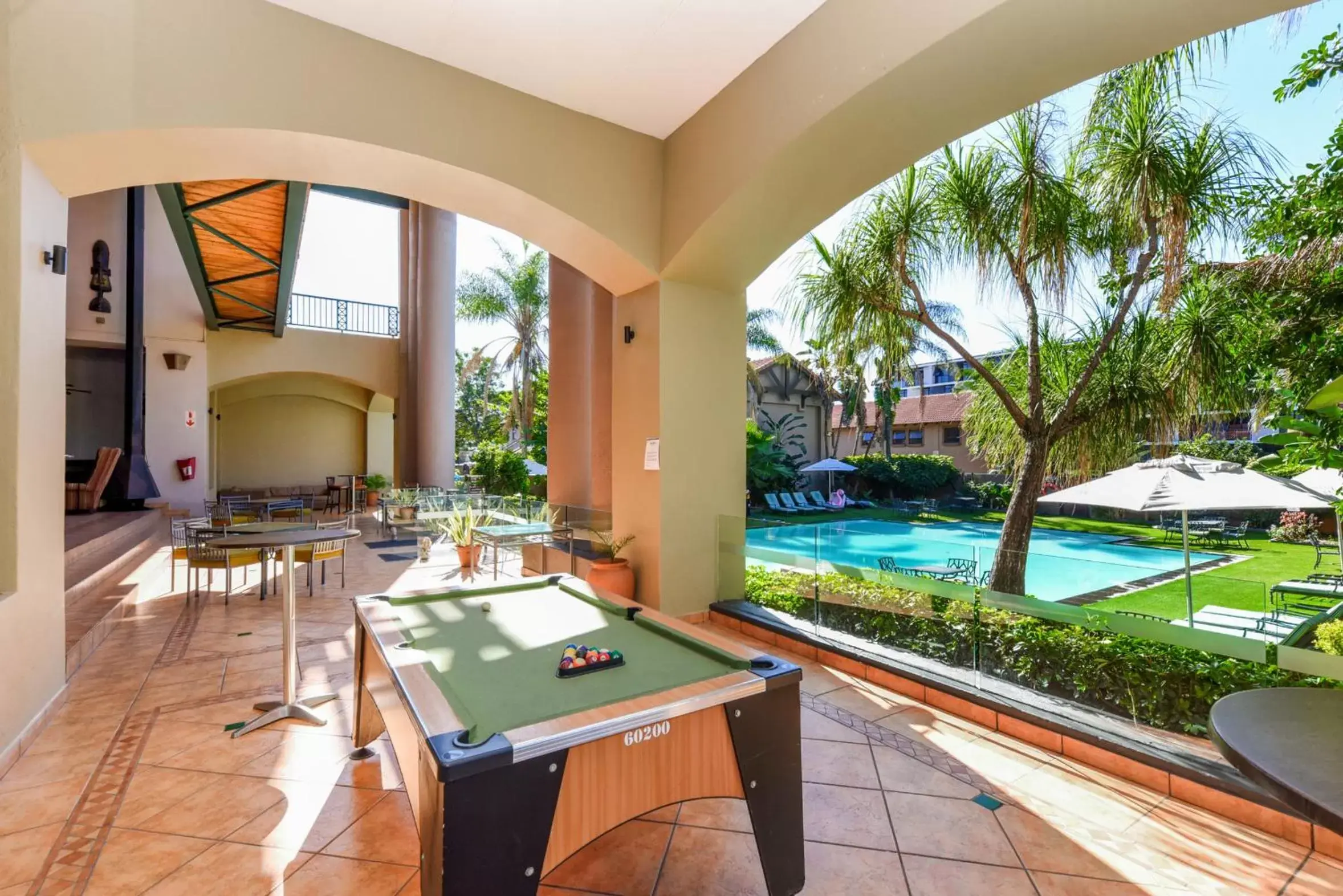 Swimming pool in Mercure Hotel Nelspruit Swimming pool in Mercure Hotel Nelspruit