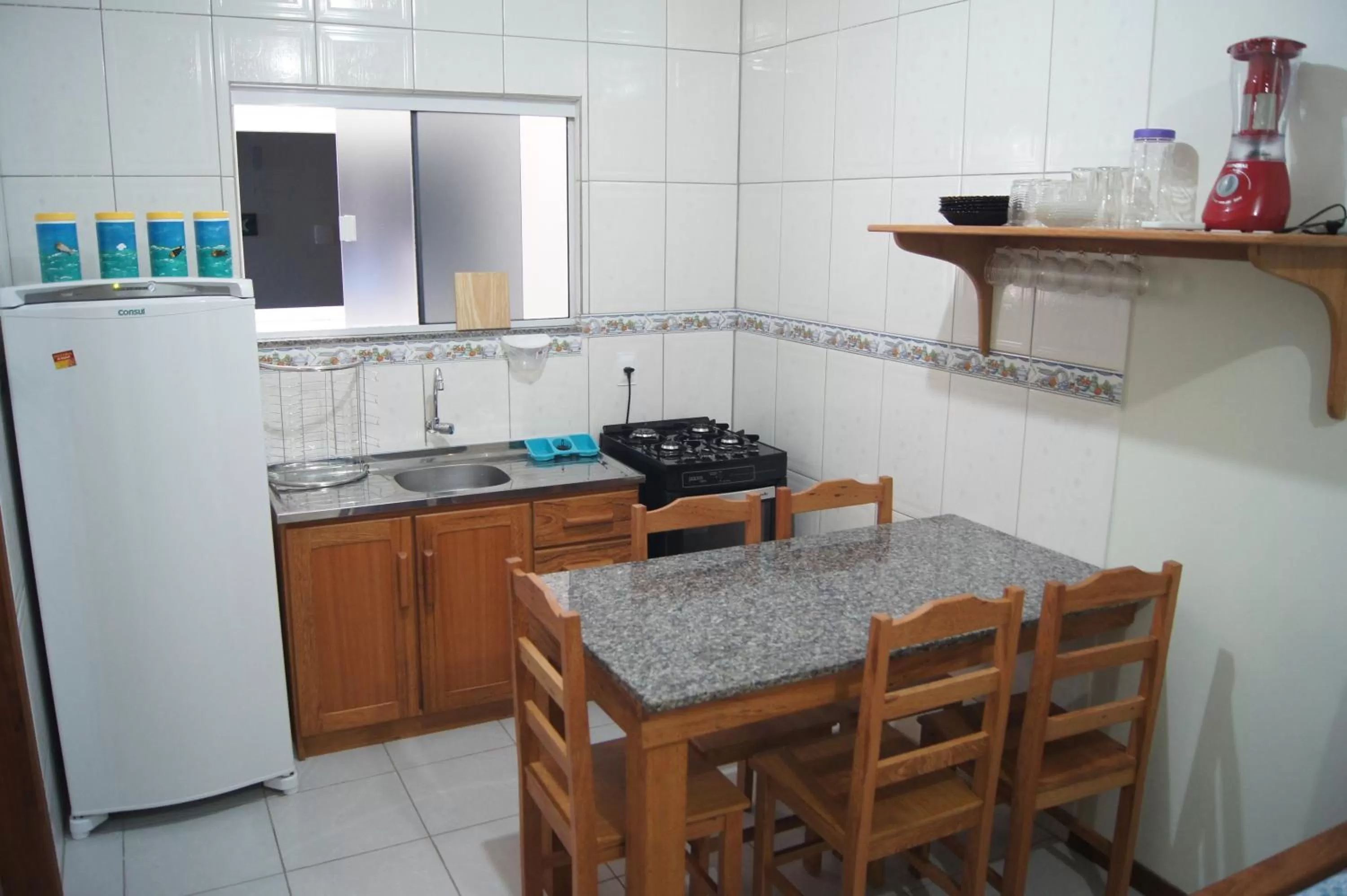 Kitchen or kitchenette, Kitchen/Kitchenette in Pousada Pegadas na Areia