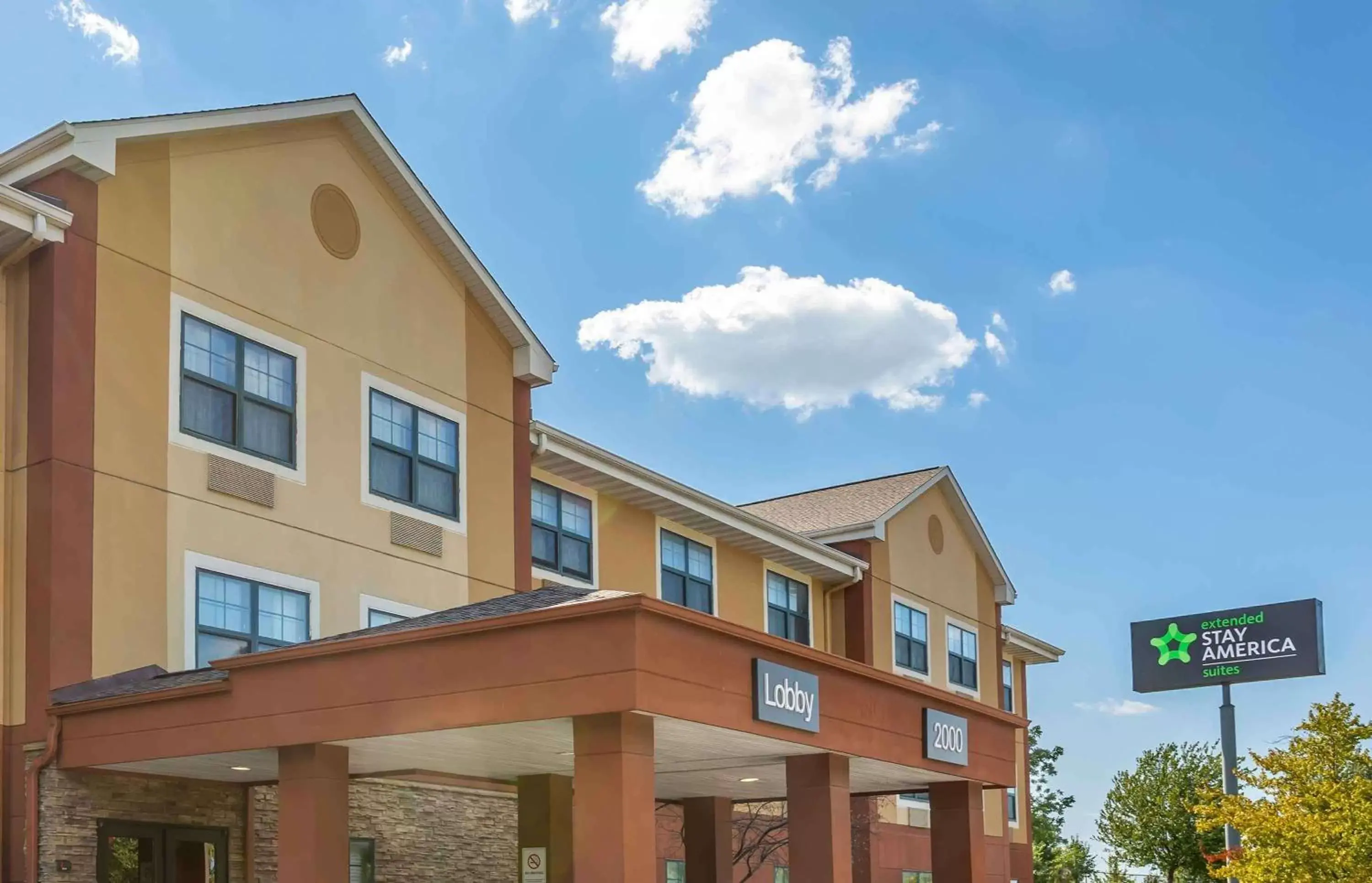 Property Building in Extended Stay America Suites - Columbia - Stadium Blvd