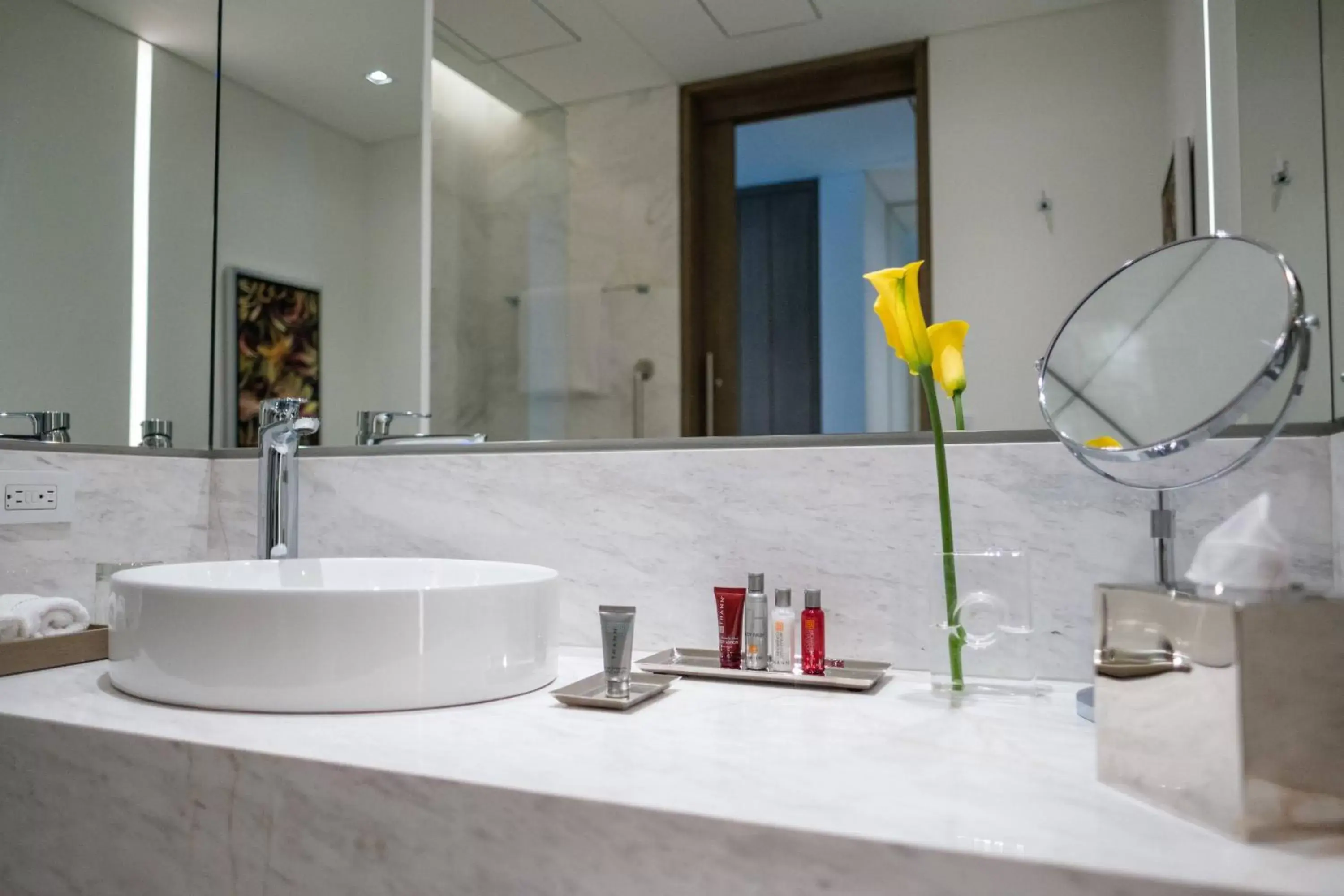 Bathroom in Medellin Marriott Hotel