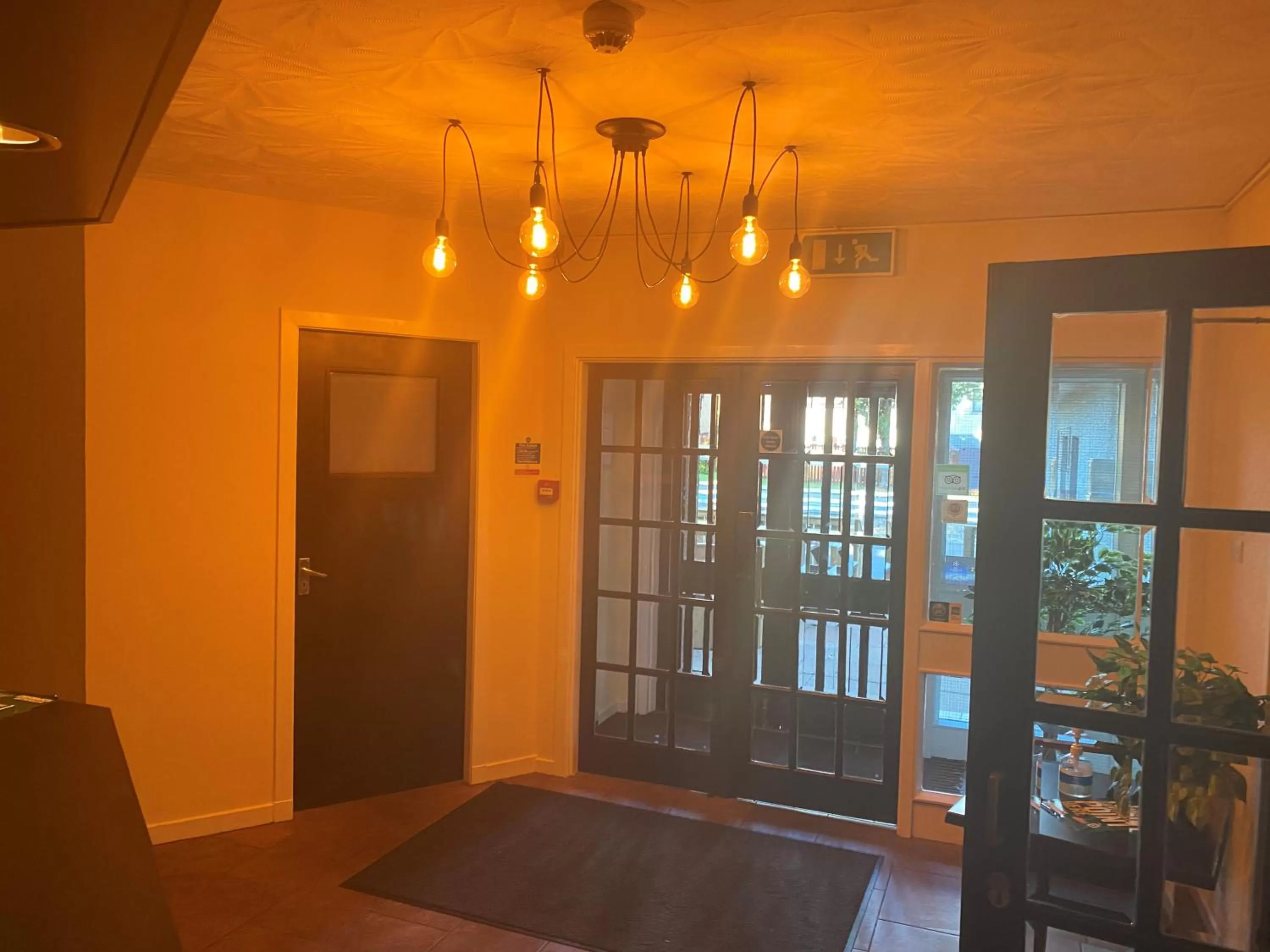 Bed in Smithton Hotel