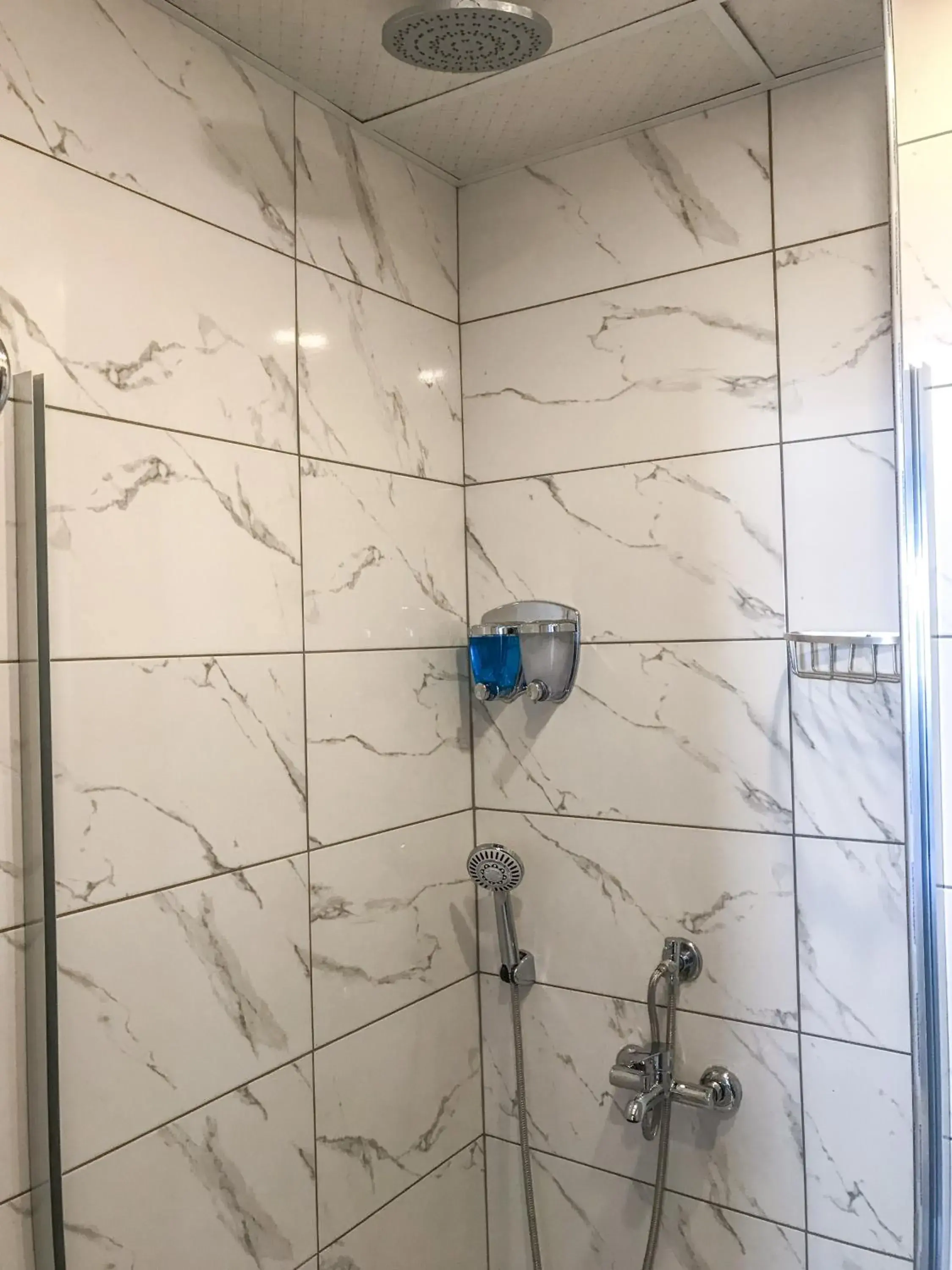 Shower, Bathroom in Sultanahmet Nu Hotel