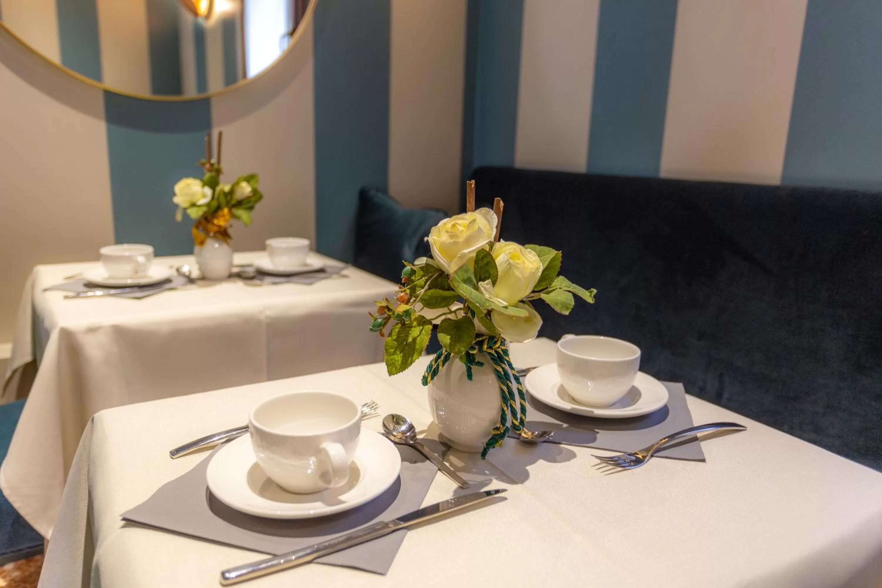 Dining area in Hotel Tiziano