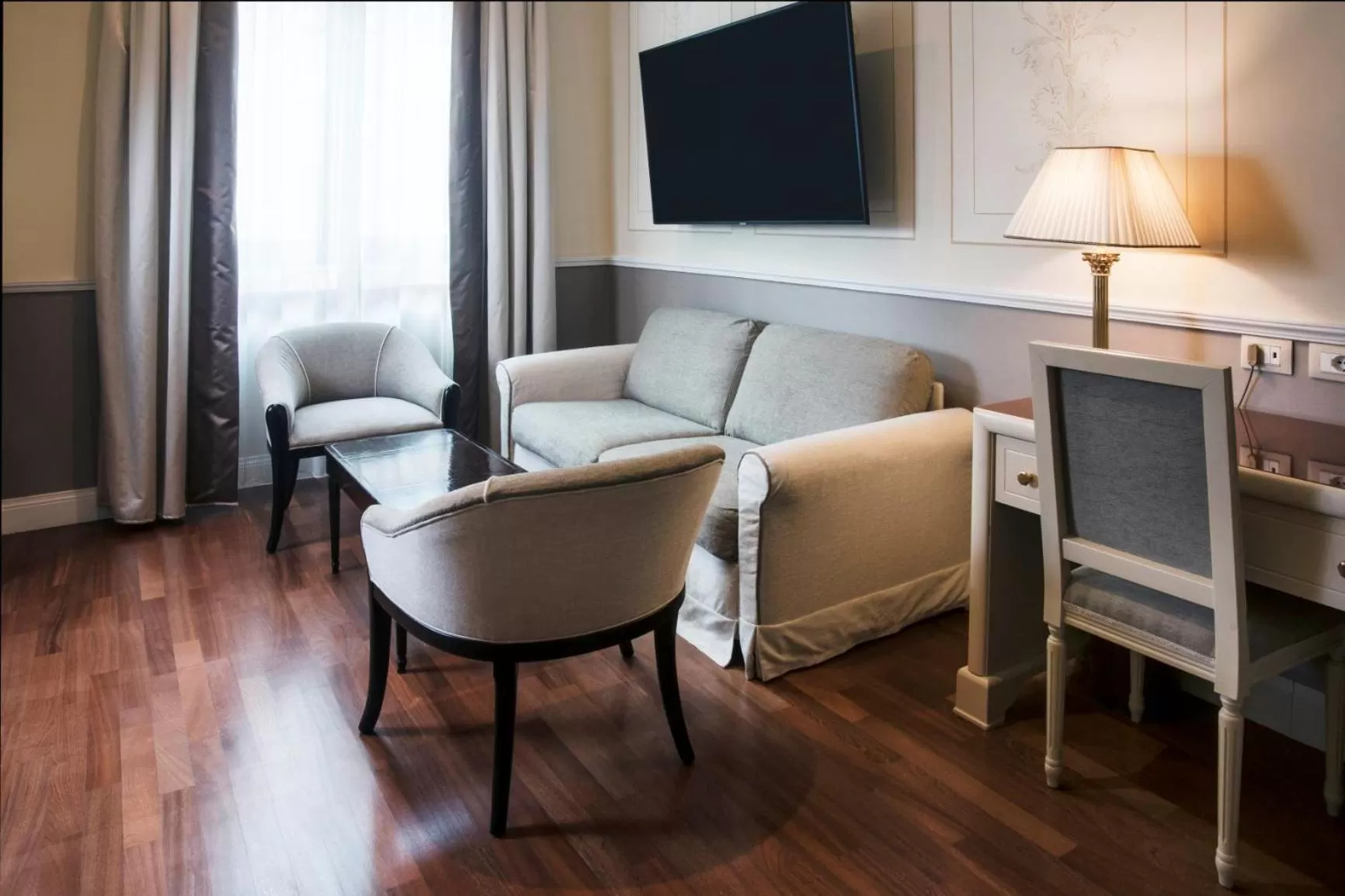 Living room in Radisson Blu GHR Rome