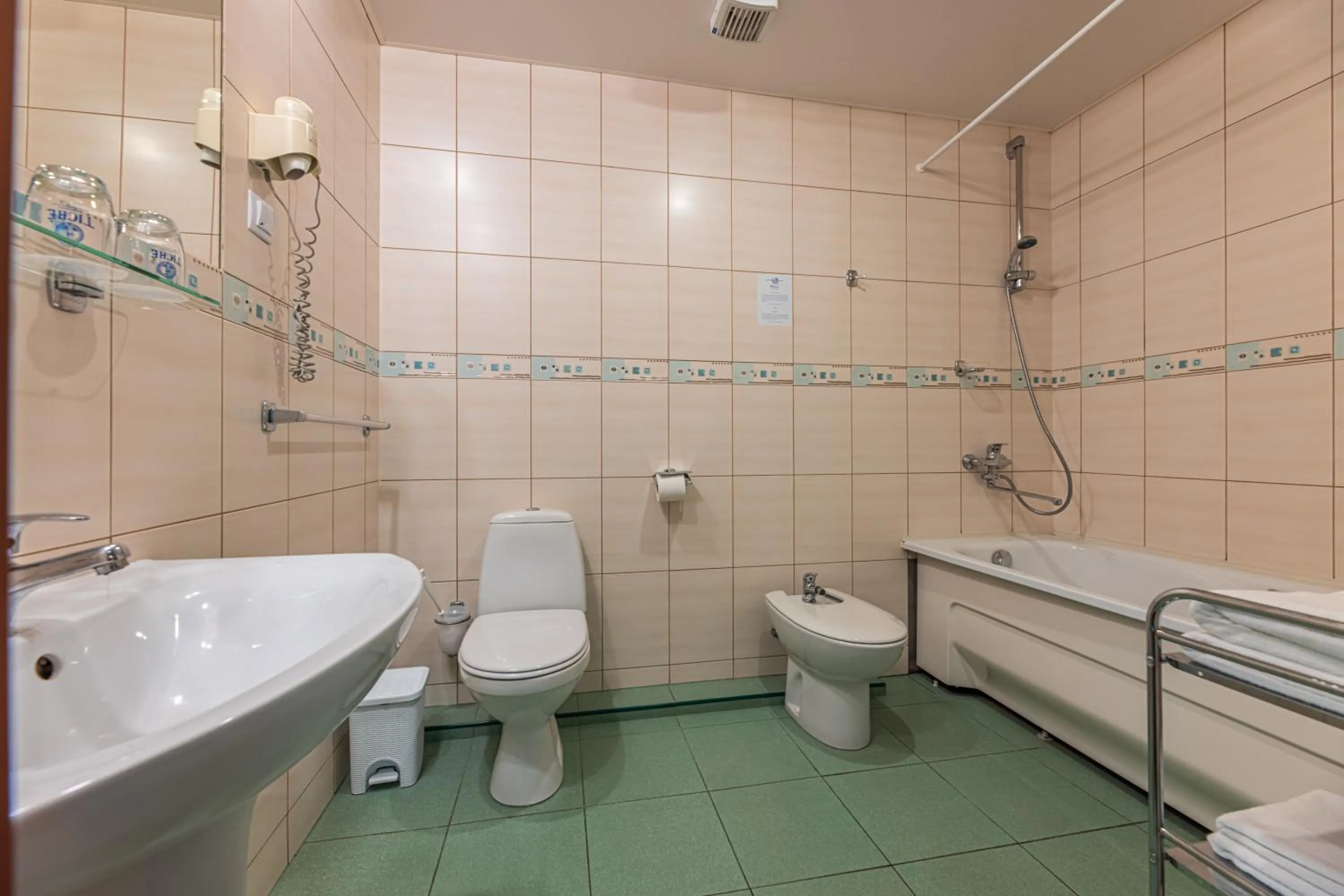 Shower in Meduza Hotel