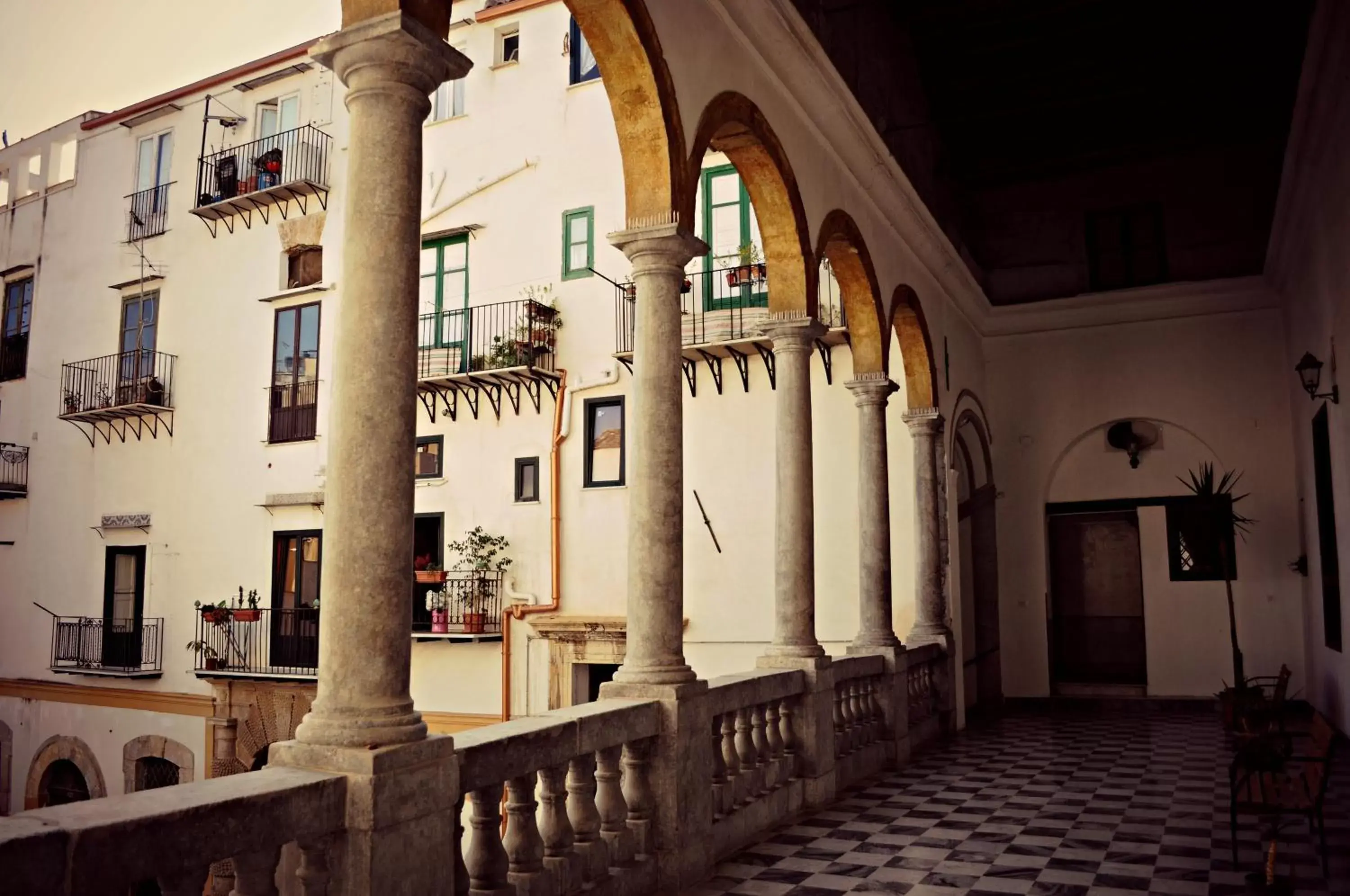 Patio, Property Building in B&B Palazzo Corvino