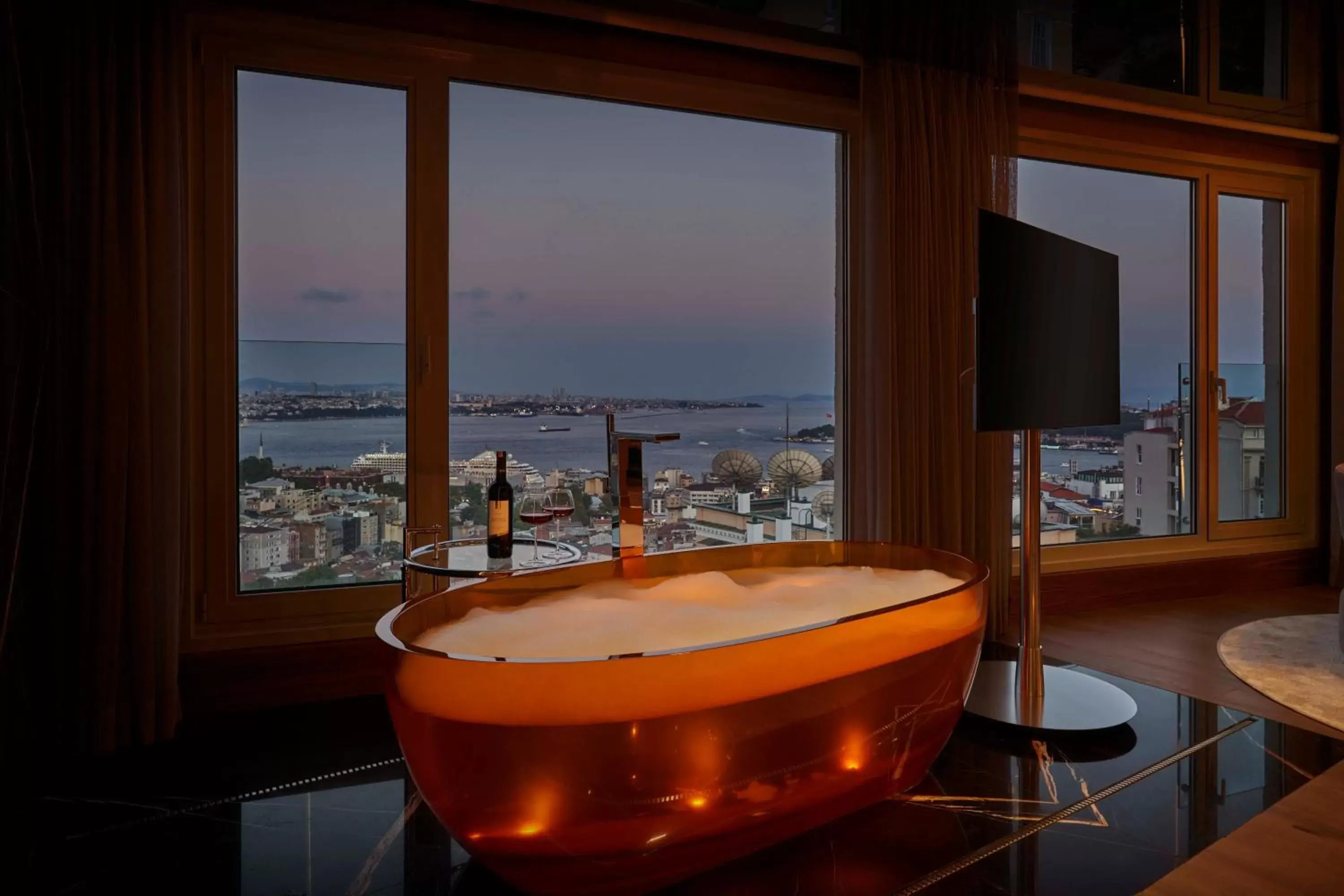 Bath, Bathroom in Richmond Istanbul