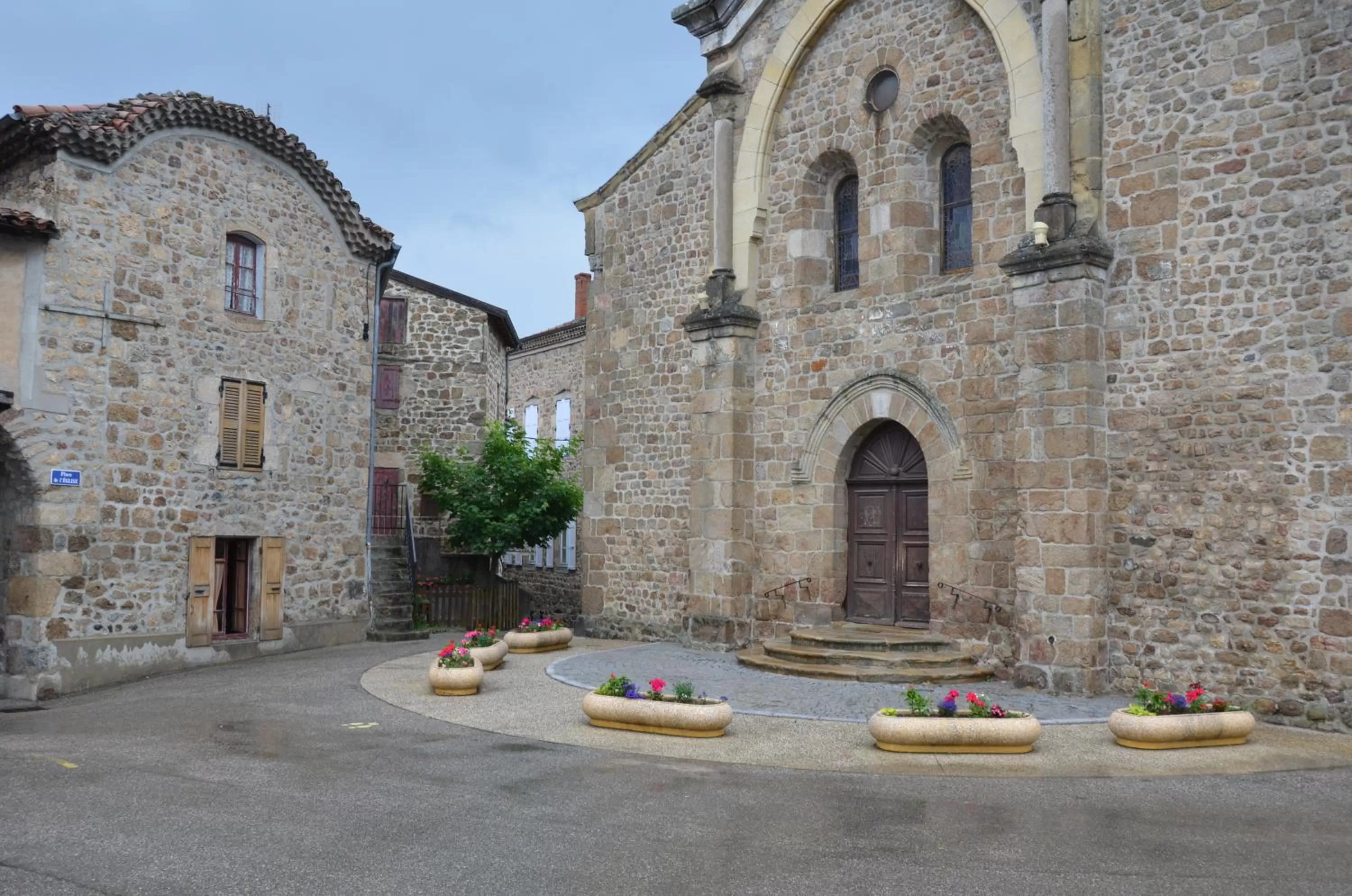 Area and facilities, Property Building in La Bastide de Fontaille