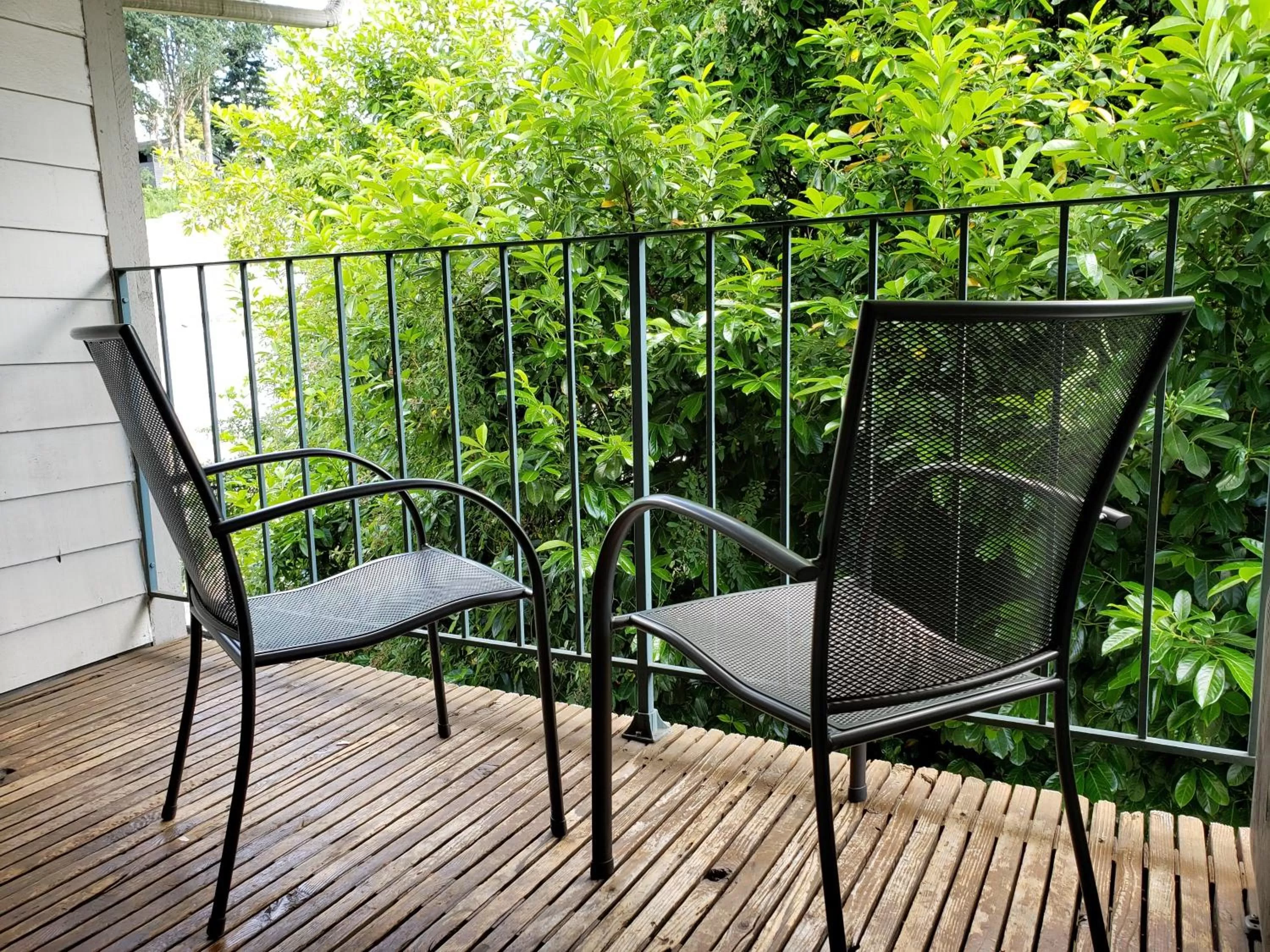 Property building in Quality Inn & Suites Vancouver - Hazel Dell