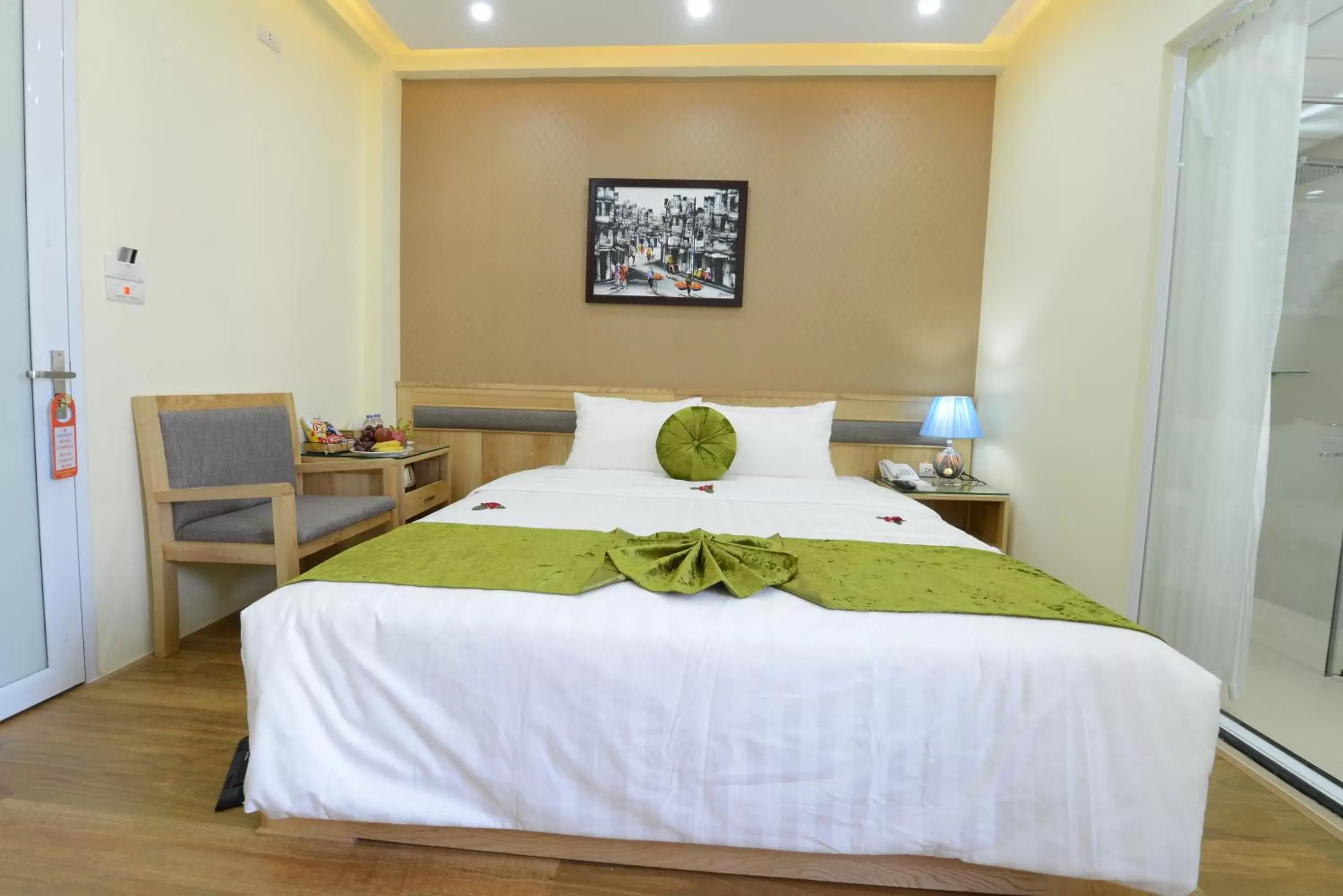 Deluxe Double Room in Blue Hanoi Inn Hotel