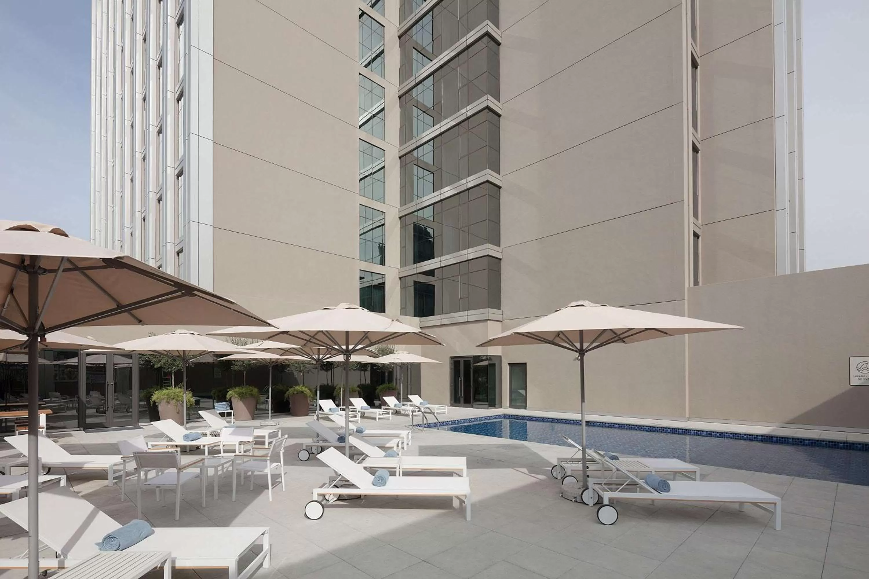 Pool view in Rove City Centre, Deira