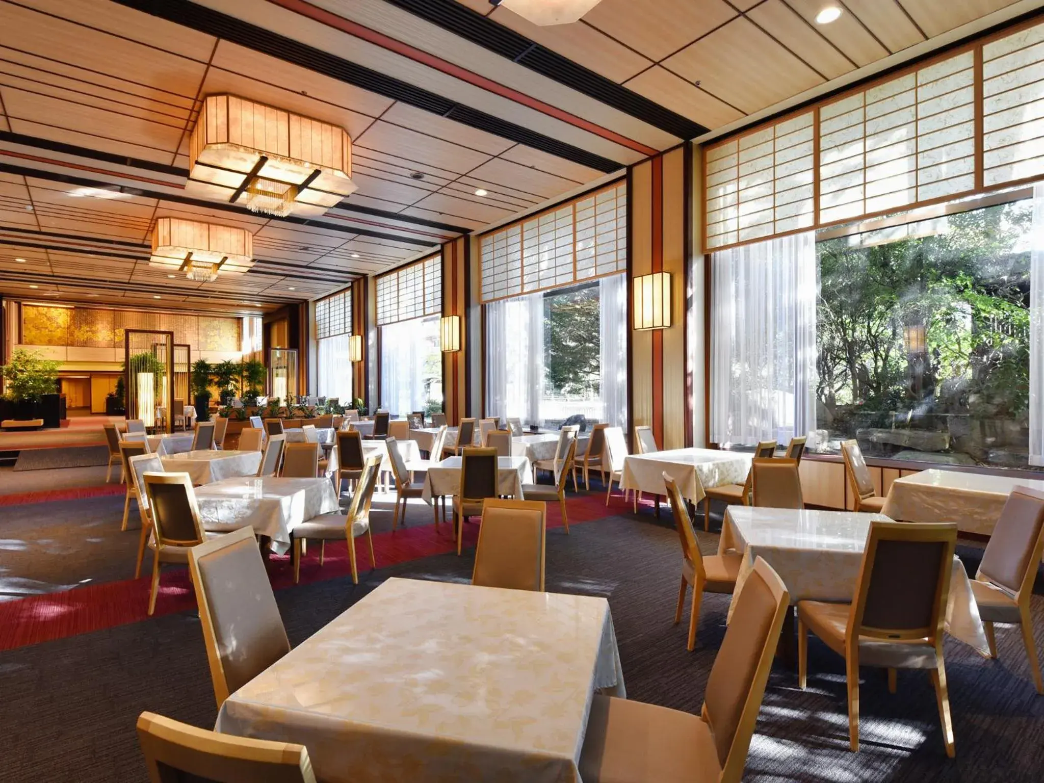 Restaurant/Places to Eat in Hotel Heian No Mori