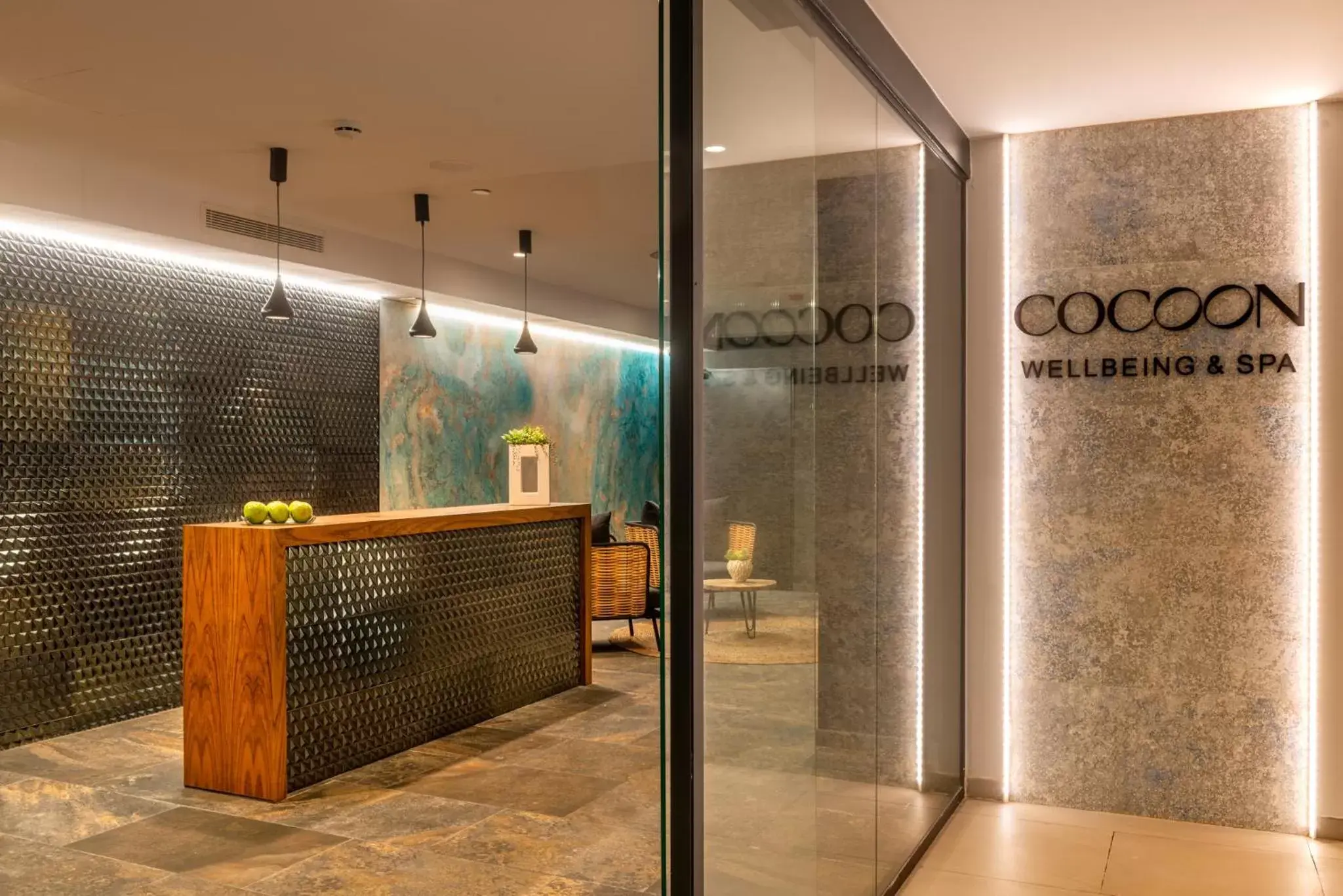 Spa and wellness centre/facilities in L'Azure Hotel 4* Sup Spa and wellness centre/facilities in L'Azure Hotel 4* Sup