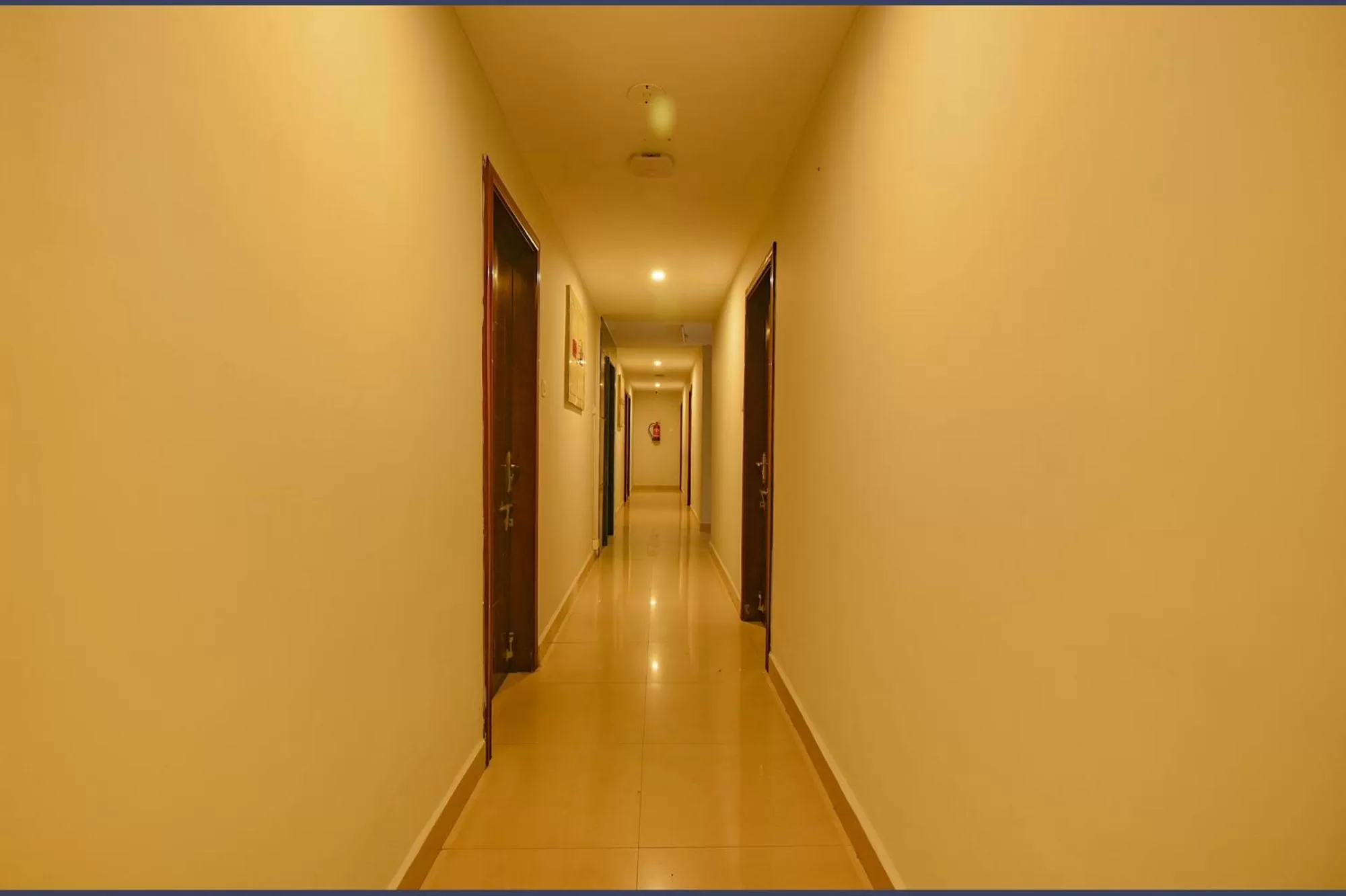 Lobby or reception in FabHotel Sasti Inn