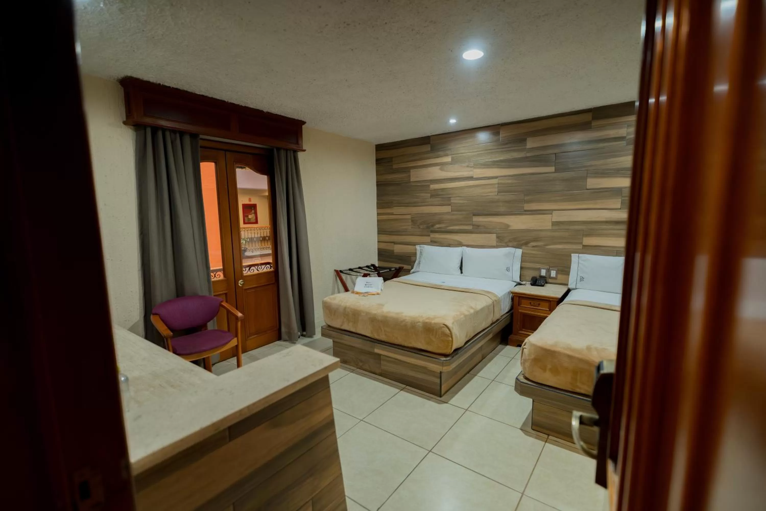 Bedroom, Bed in Hotel Santiago De Compostela - Guadalajara Centro Historico