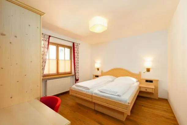 Bedroom, Bed in Hotel Heitzmann