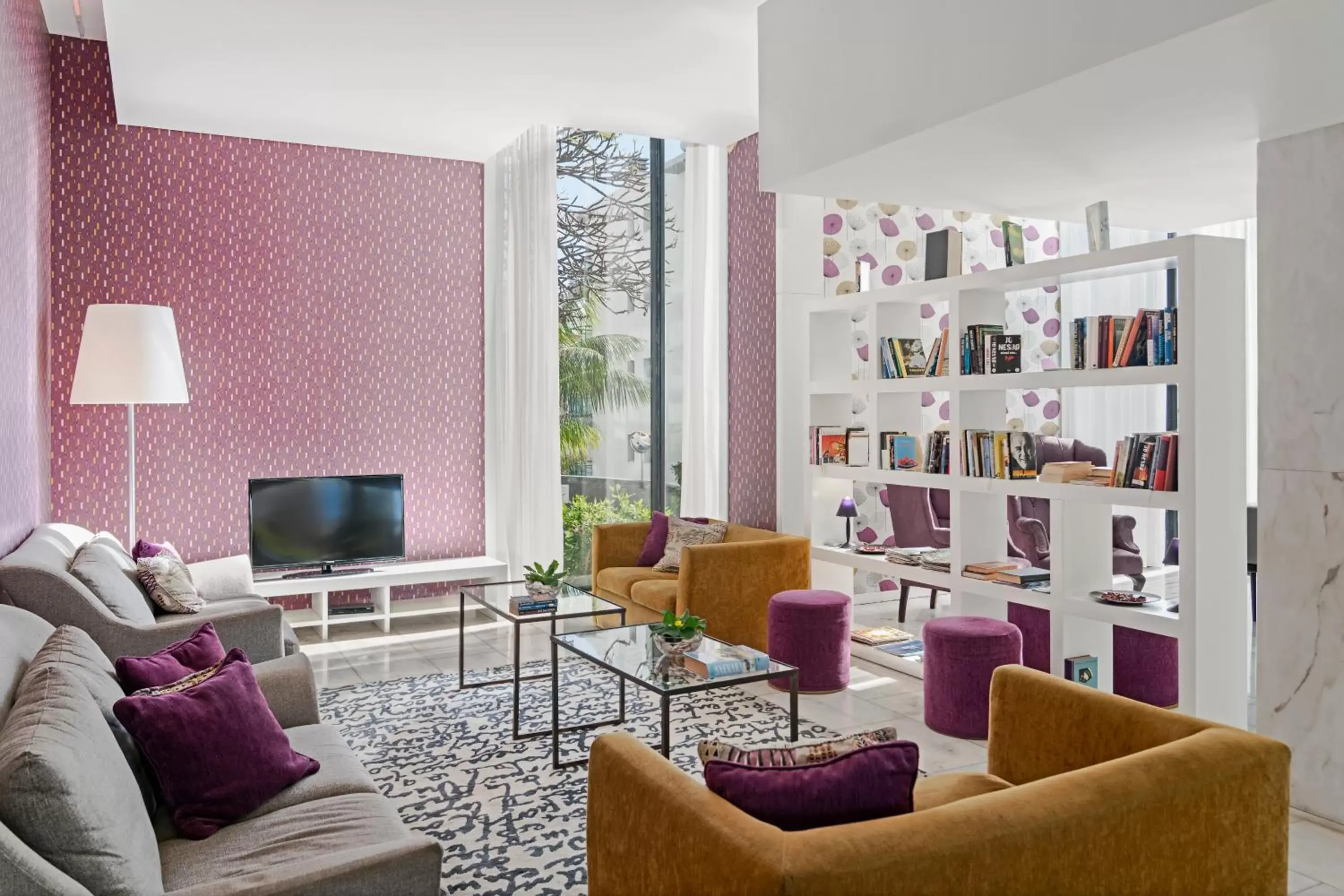 Lobby or reception, Seating Area in Estrelicia Hotel