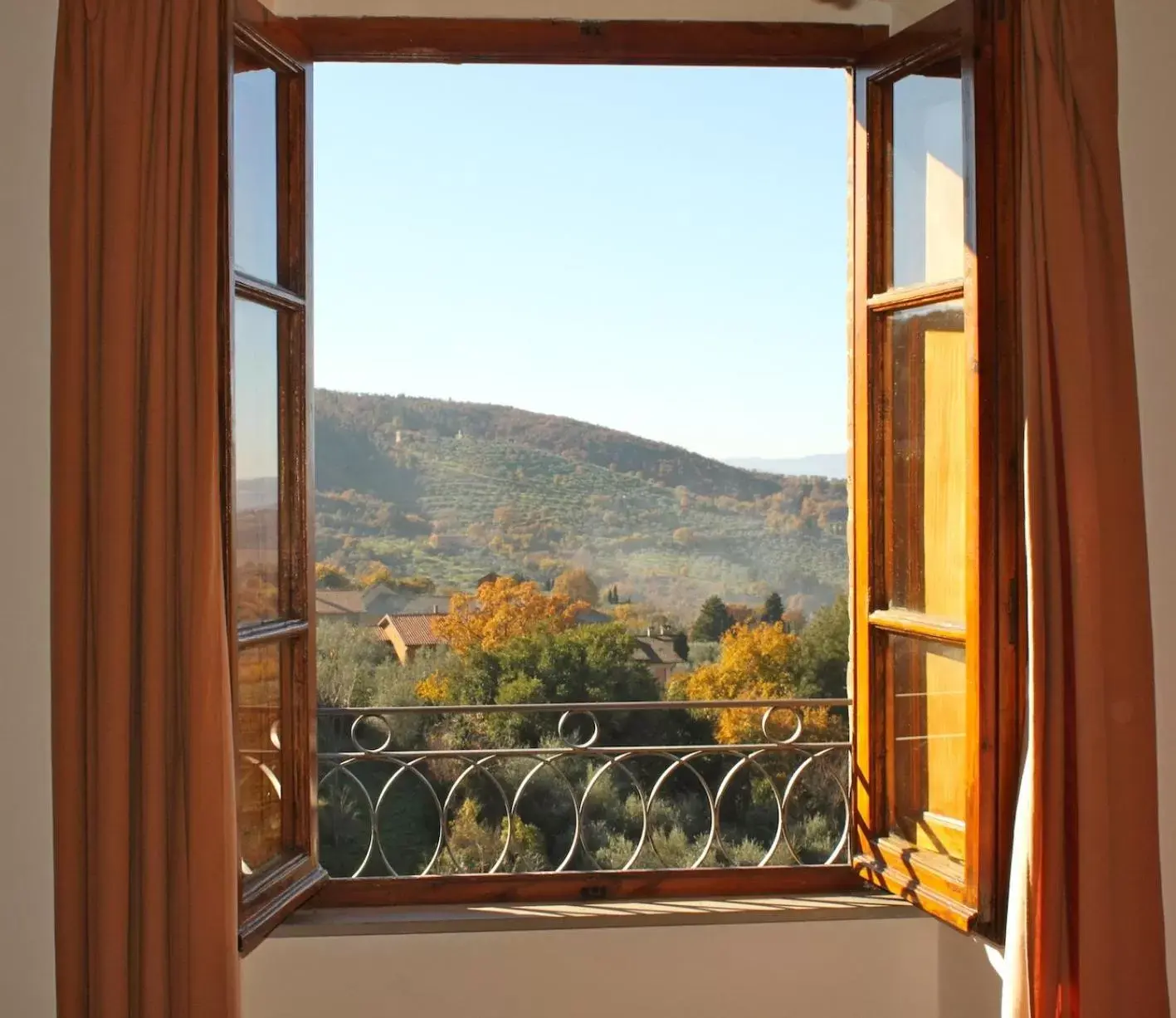 View (from property/room), Mountain View in Relais Mastro Cinghiale