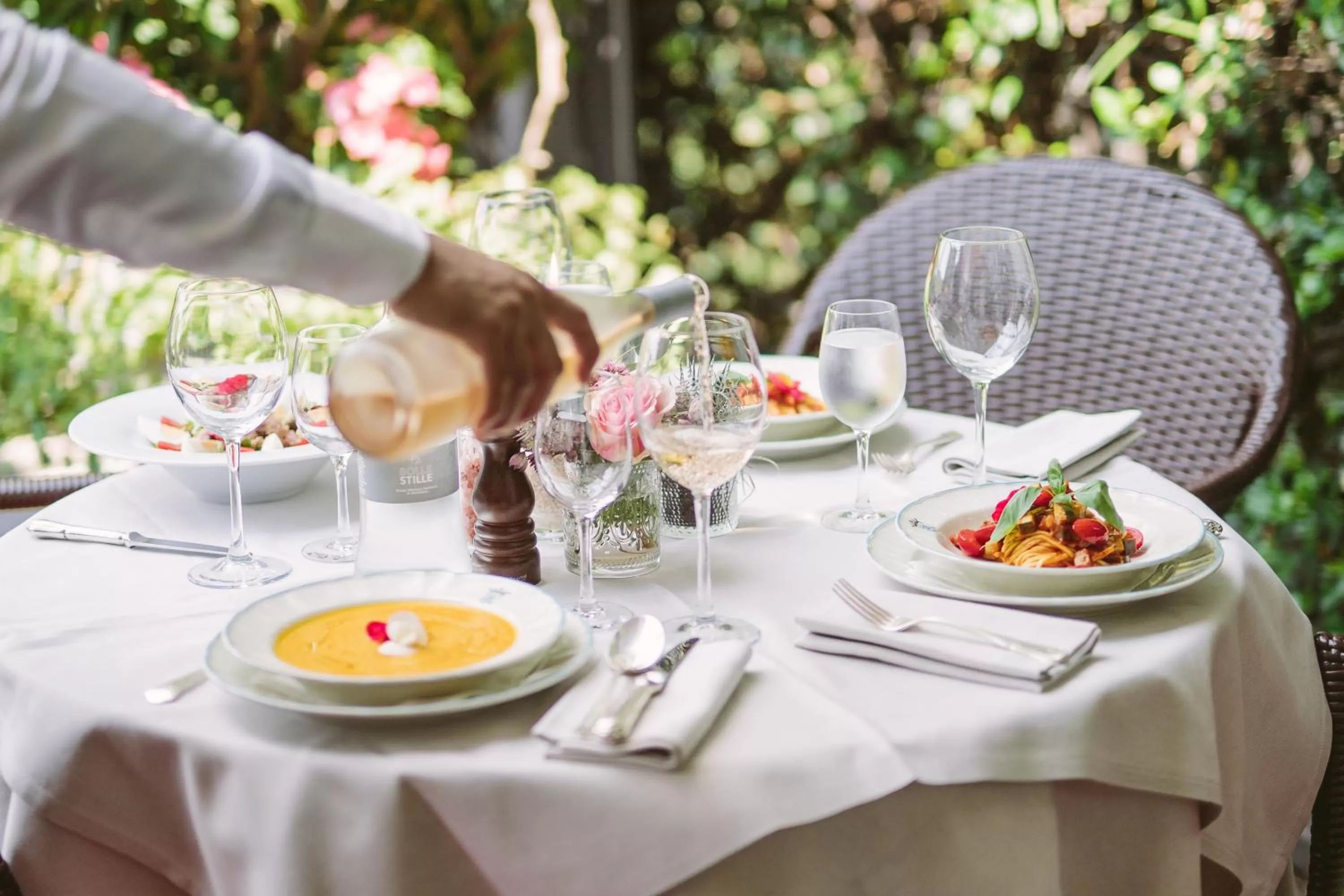 Restaurant/places to eat in Albergo Terminus