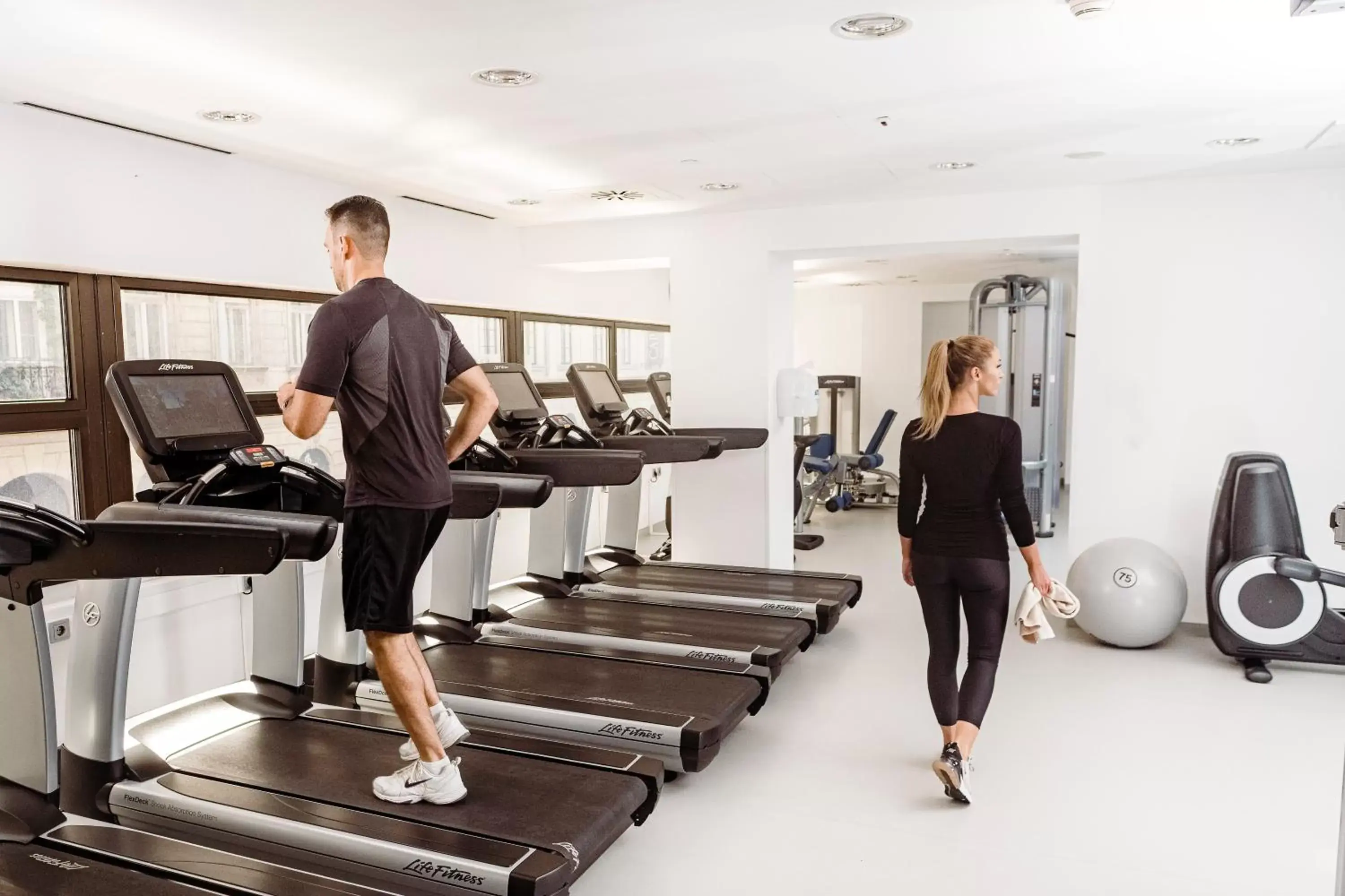 Fitness centre/facilities, Fitness Center/Facilities in InterContinental Budapest, an IHG Hotel