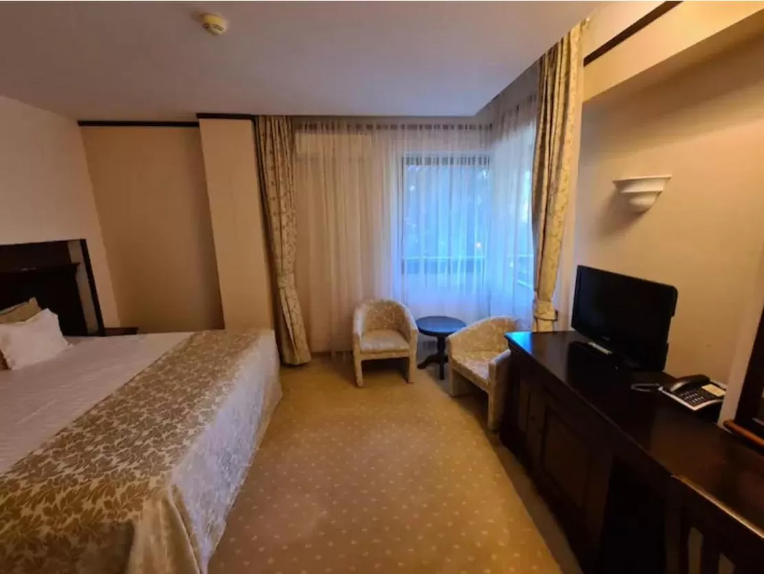 Photo of the whole room, TV/Entertainment Center in Alpin ApartHotel 2302