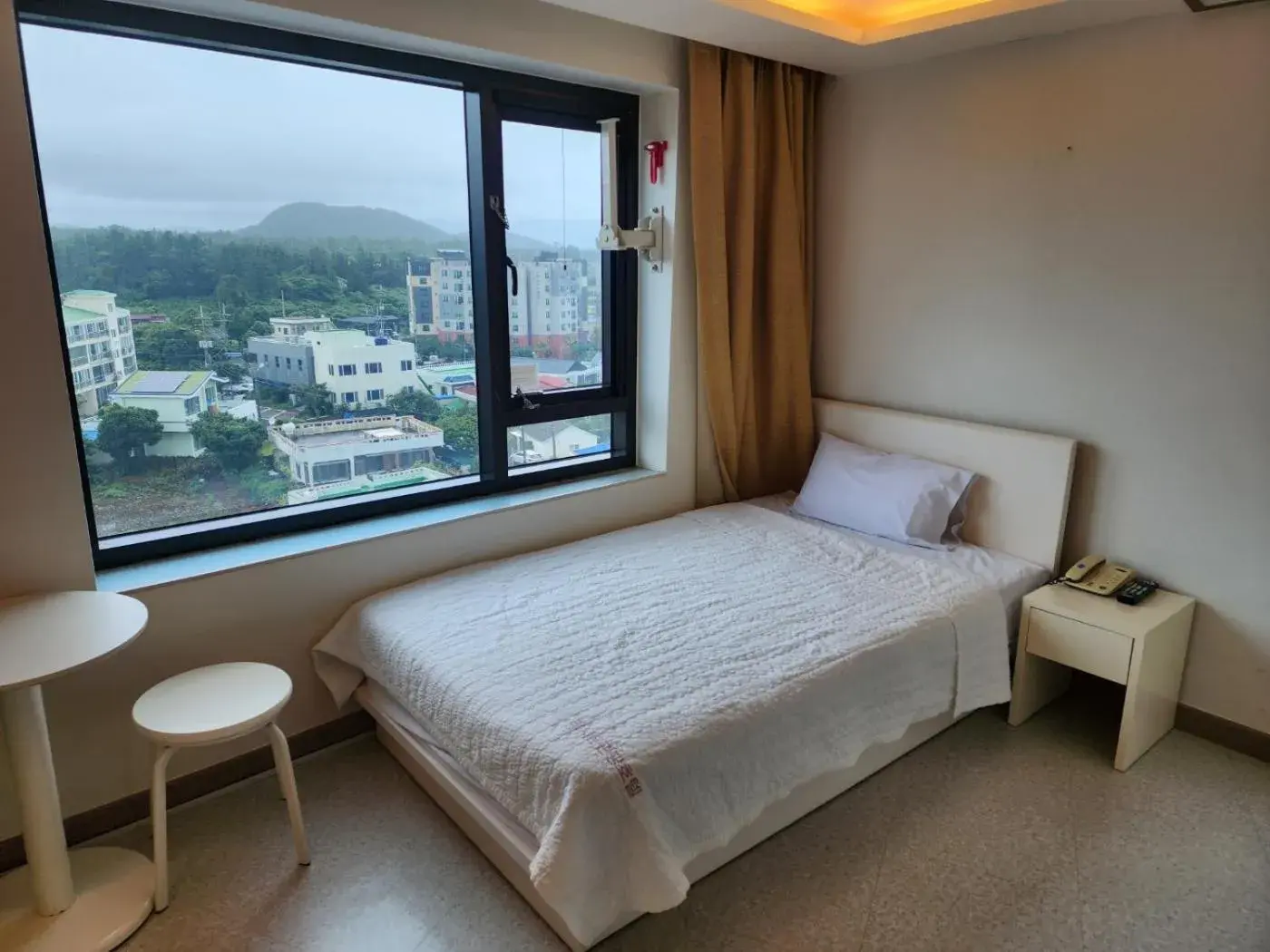 Bed in Rezion Hotel Bed in Rezion Hotel