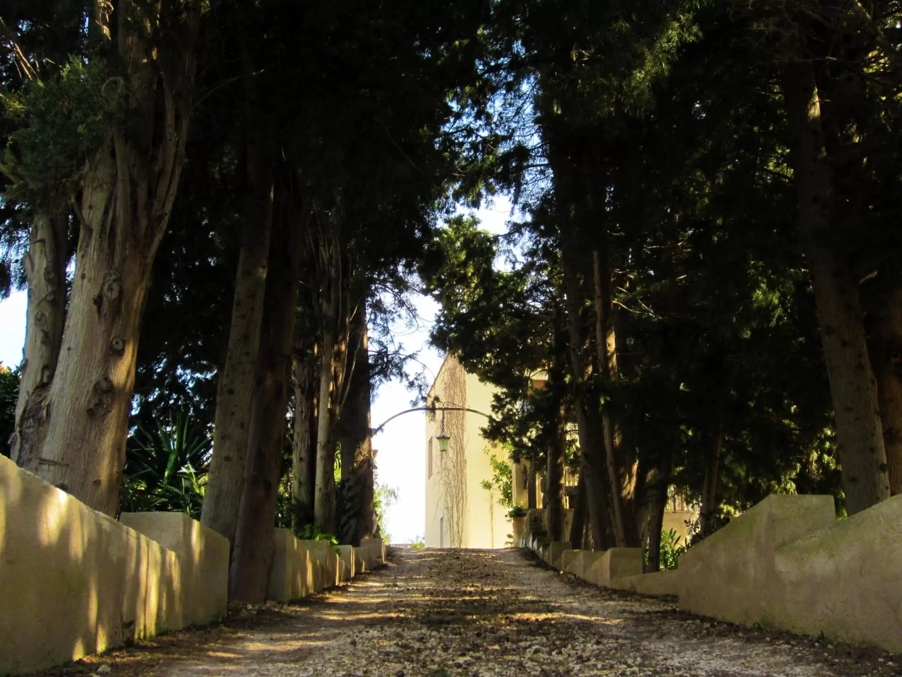 Facade/entrance, Garden in Xanadu - Villa Giardinata